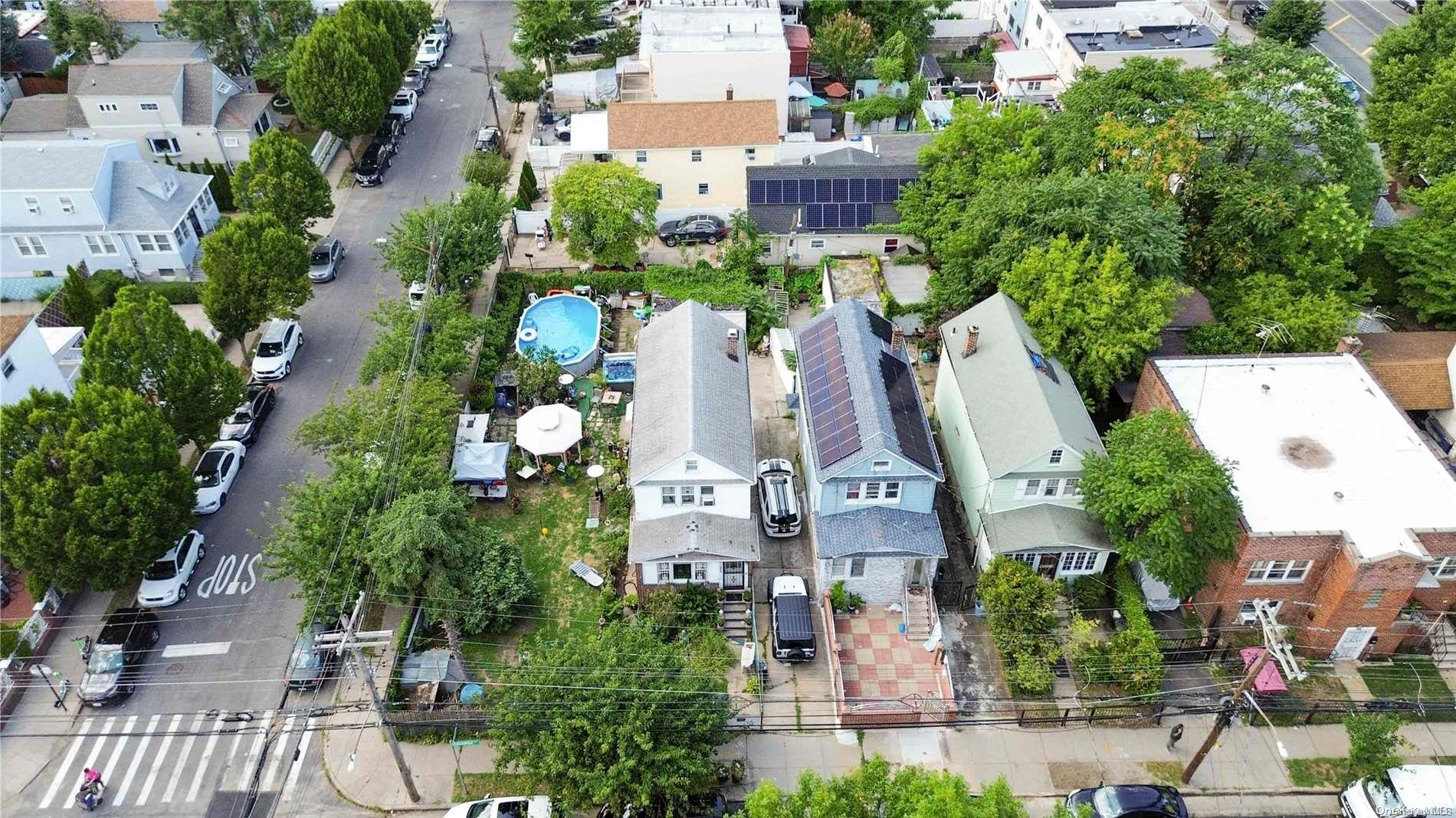 #5 photo, 1903 Lacombe Avenue, Bronx , NY 10473