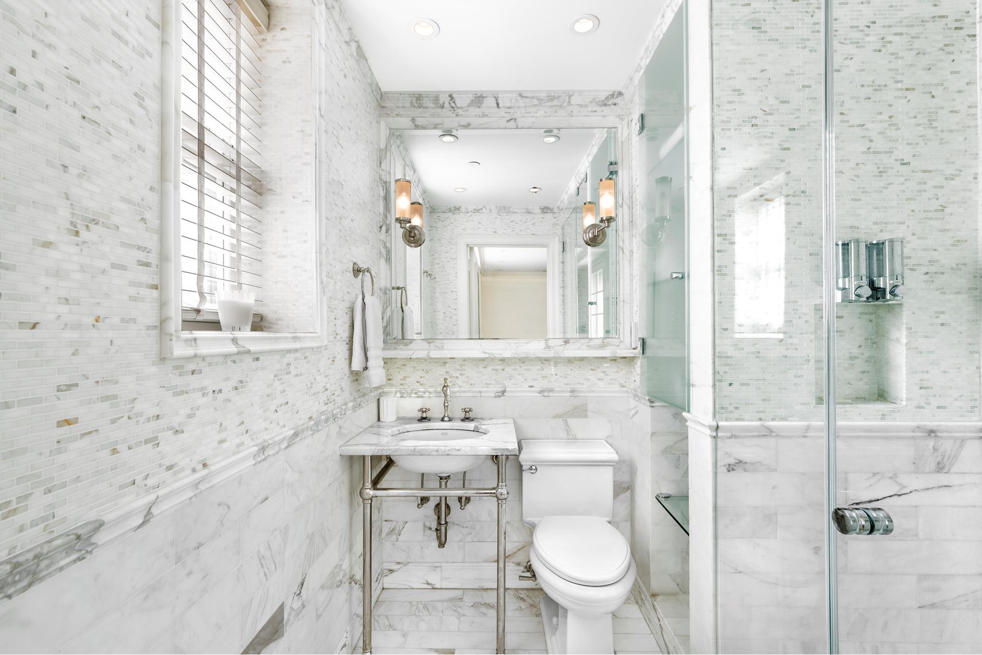 #11 photo, 160 CENTRAL Park S, マンハッタン Central Park South , NY 10019