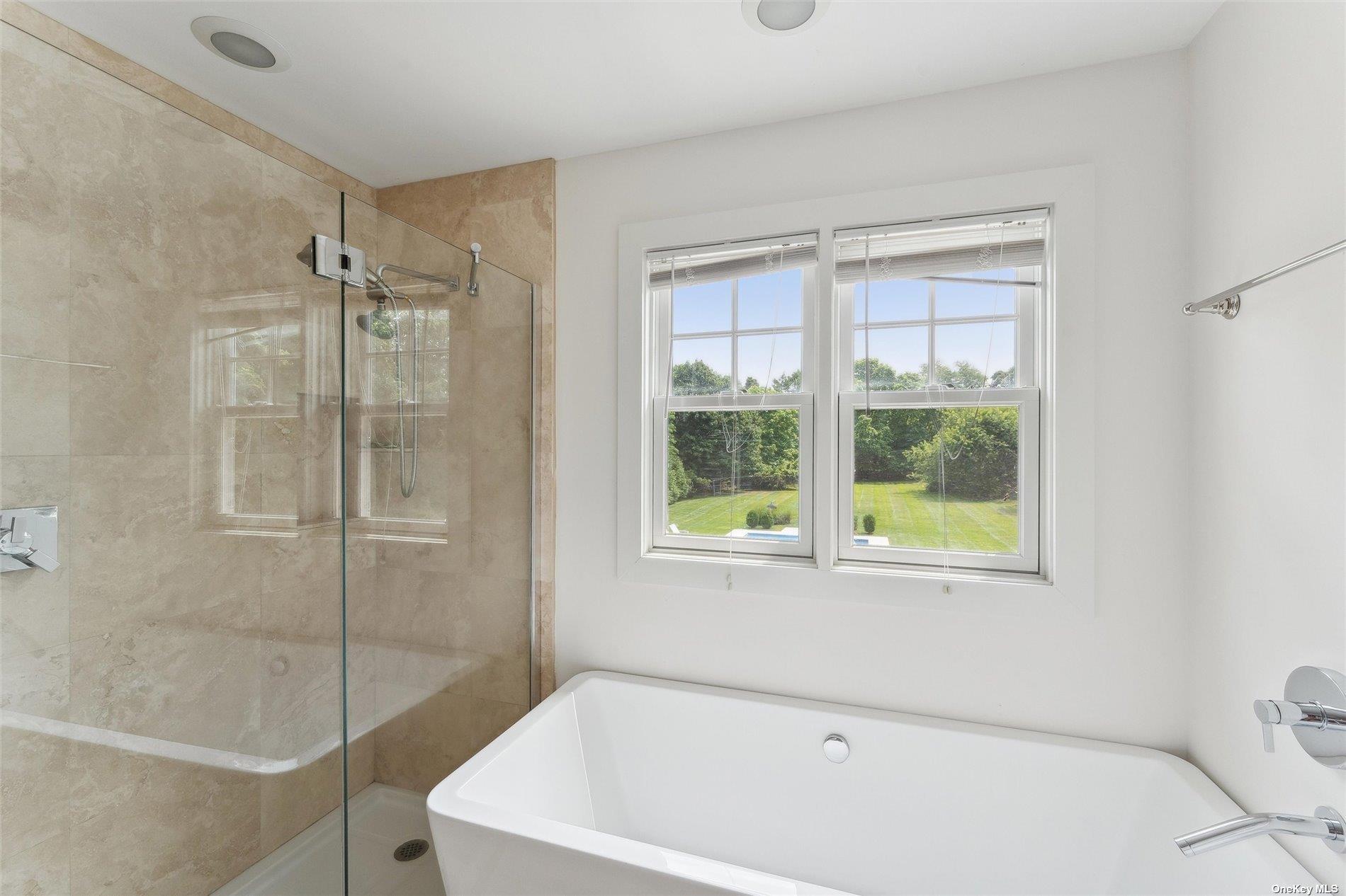 #19 photo, 50 Old Main Road, サフォーク郡 Quogue , NY 11959