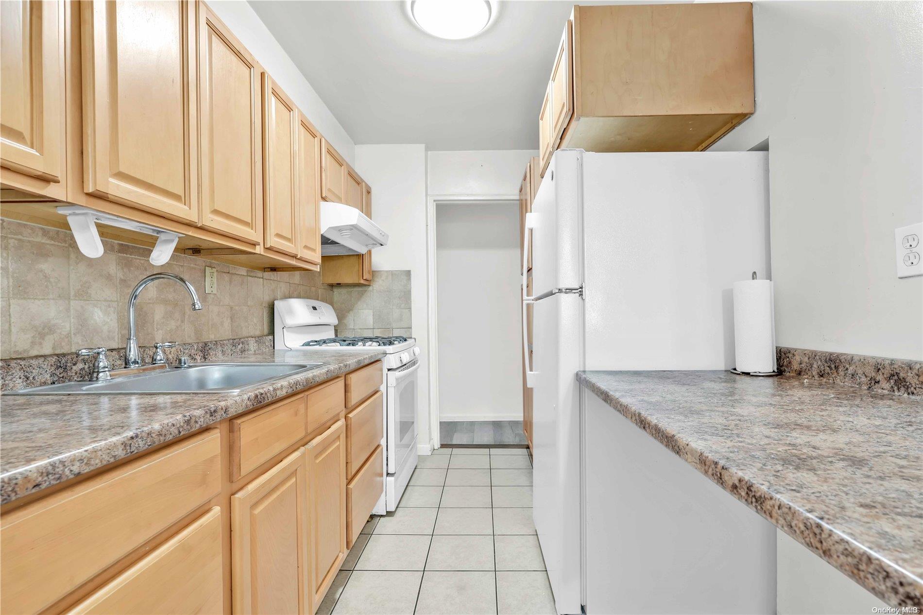 #14 photo, 151-31 88th Street, কুইন্‌স Howard Beach , NY 11414