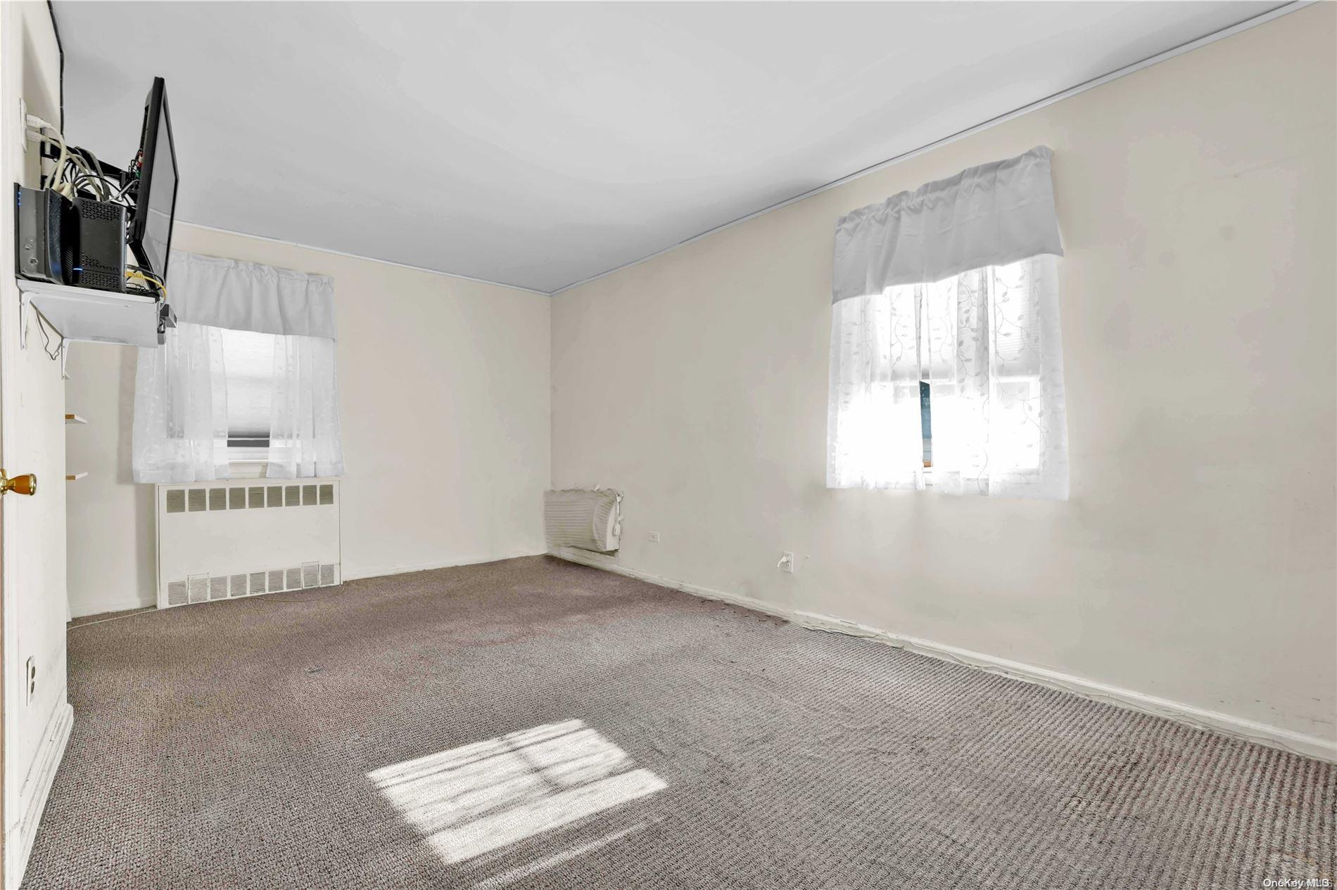 #17 photo, 151-31 88th Street, কুইন্‌স Howard Beach , NY 11414
