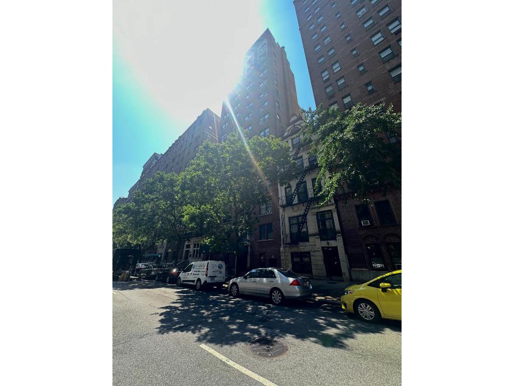 #10 photo, 328 W 86TH Street, マンハッタン Upper West Side , NY 10024