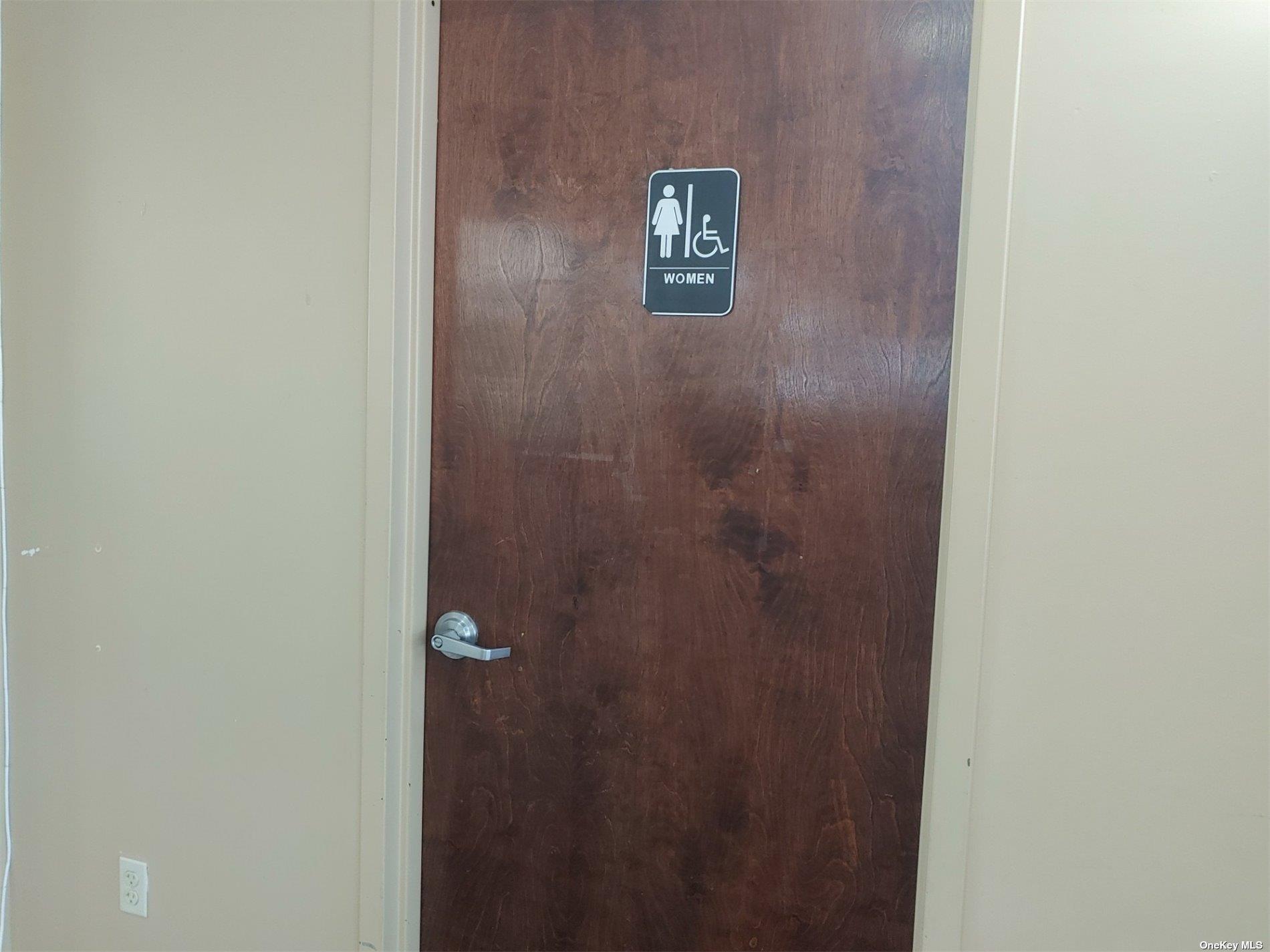 #16 photo, 257-10 Union  Turnpike, クイーンズ区 Glen Oaks , NY 11004