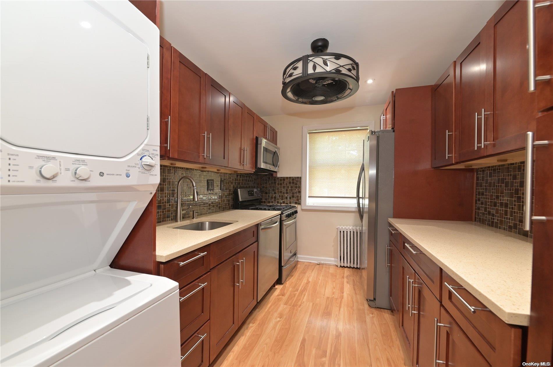 #3 photo, 68-09 Springfield Boulevard, クイーンズ区 Bayside , NY 11364