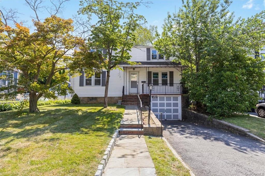 #1 photo, 80 Park Avenue, Eastchester , NY 10709