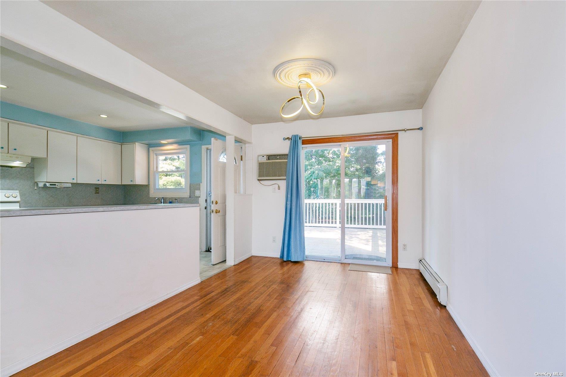 #6 photo, 561 Woodbury Road, Plainview , NY 11803