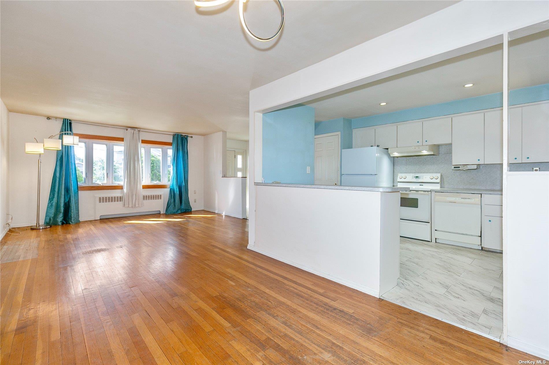 #8 photo, 561 Woodbury Road, Plainview , NY 11803