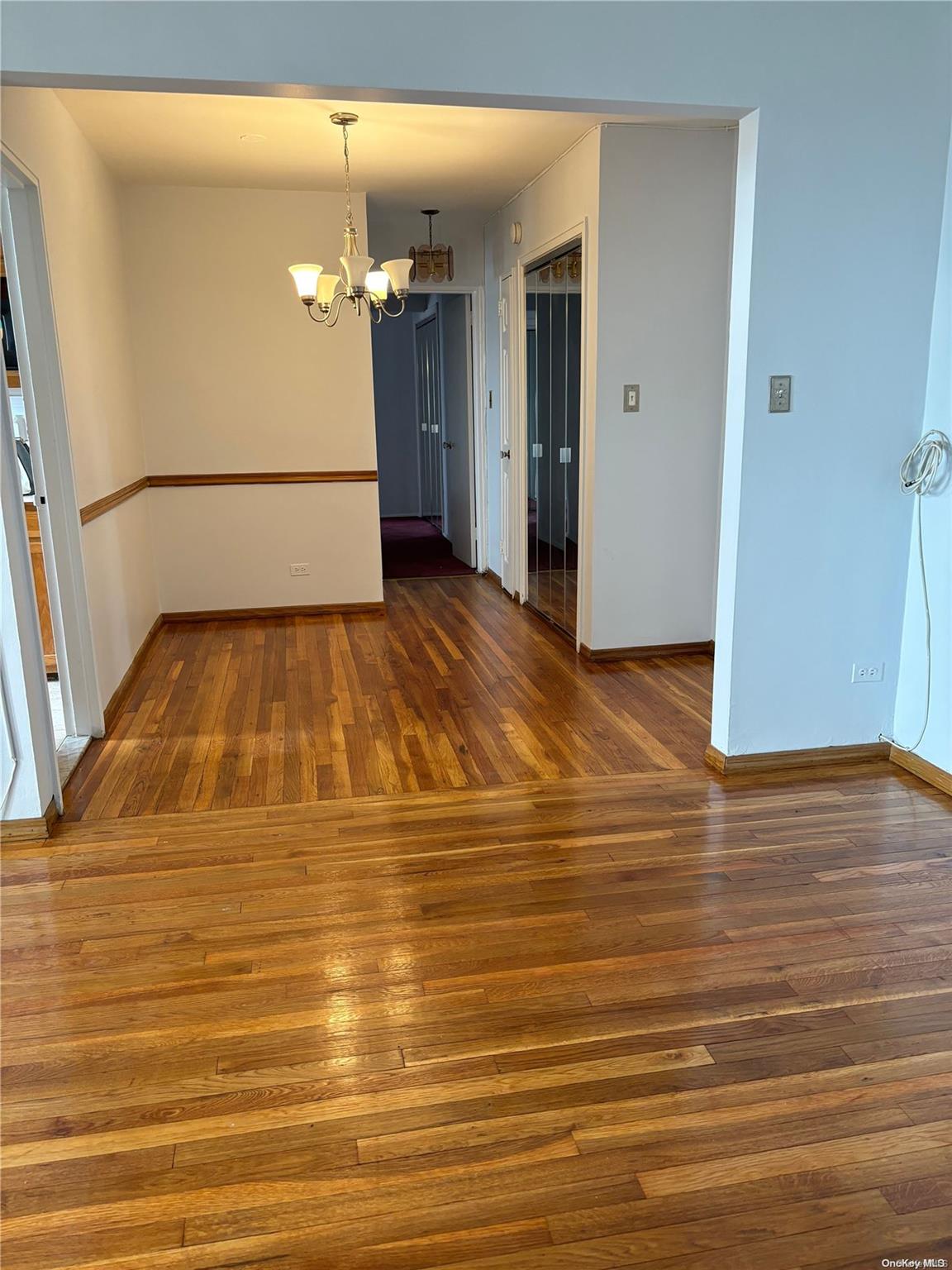 #4 photo, 204-15 Foothill Avenue, 皇后区 Hollis , NY 11423