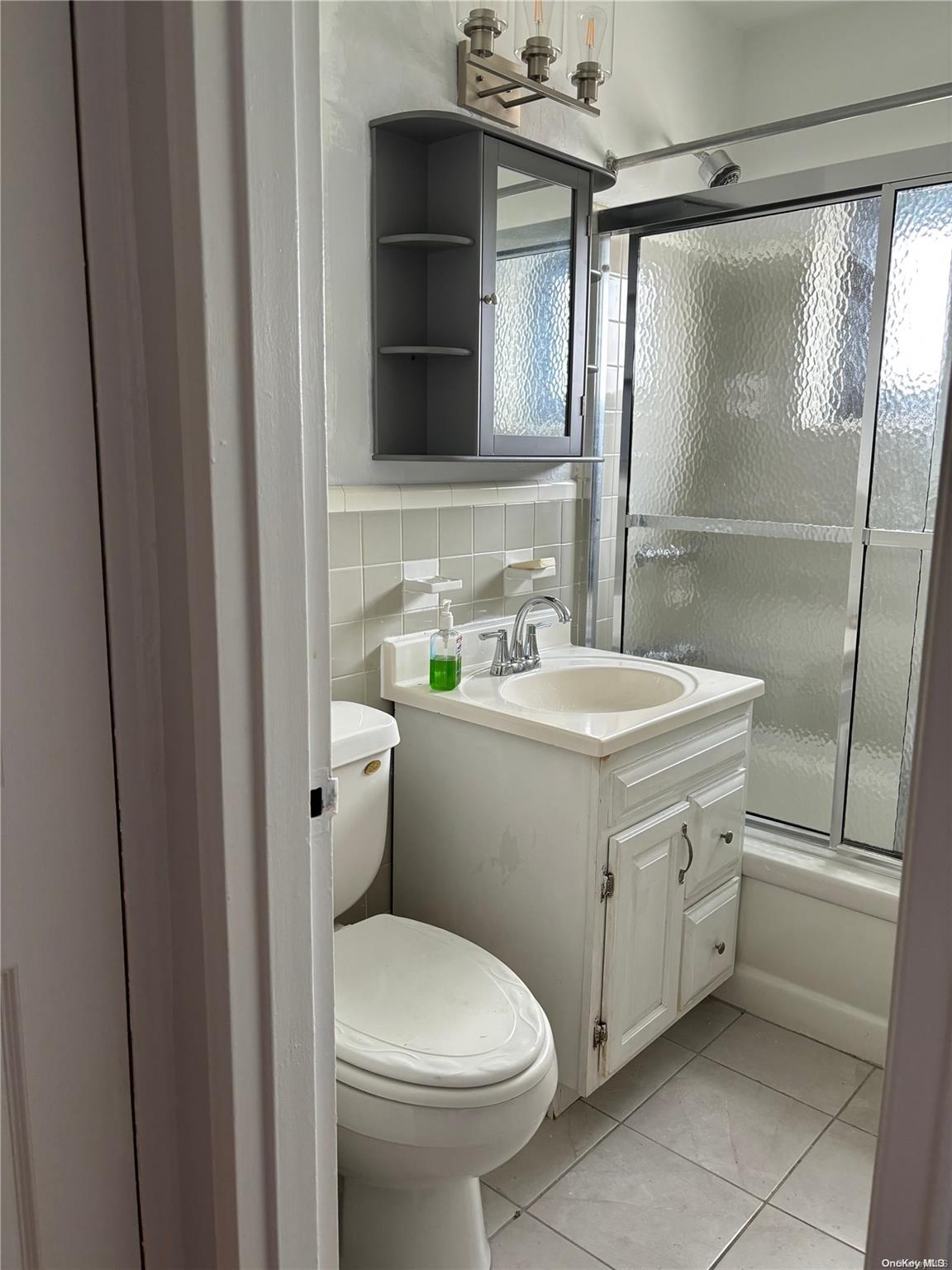 #7 photo, 204-15 Foothill Avenue, 皇后区 Hollis , NY 11423