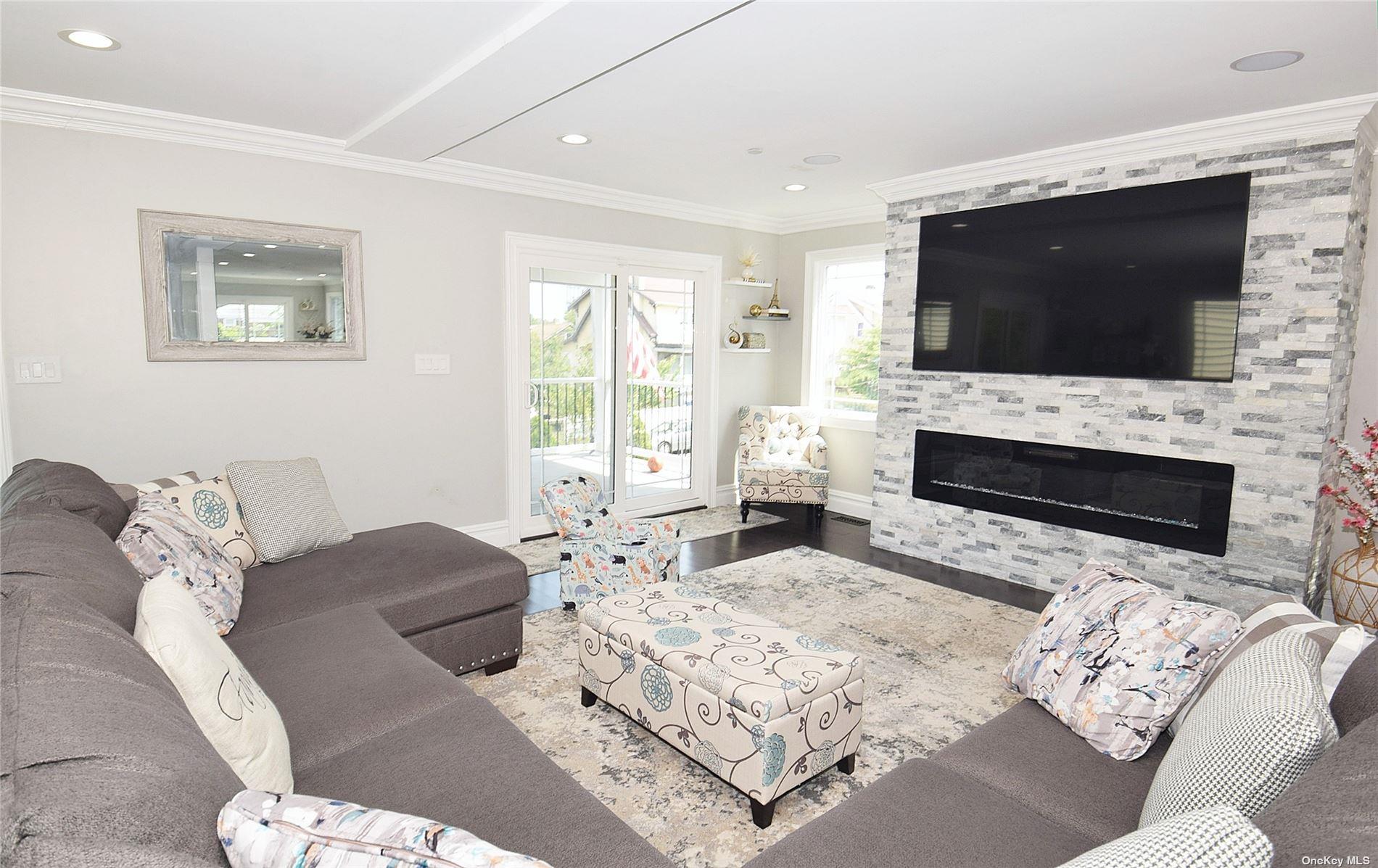 #15 photo, 46 E Fulton Street, ナッソー郡 Long Beach , NY 11561