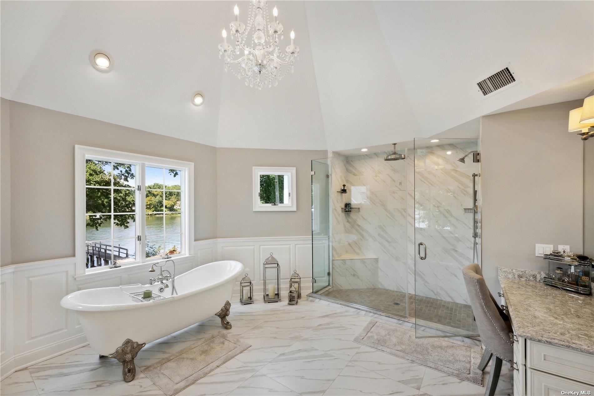 #17 photo, 18 Cedar Lane, サフォーク郡 Setauket , NY 11733