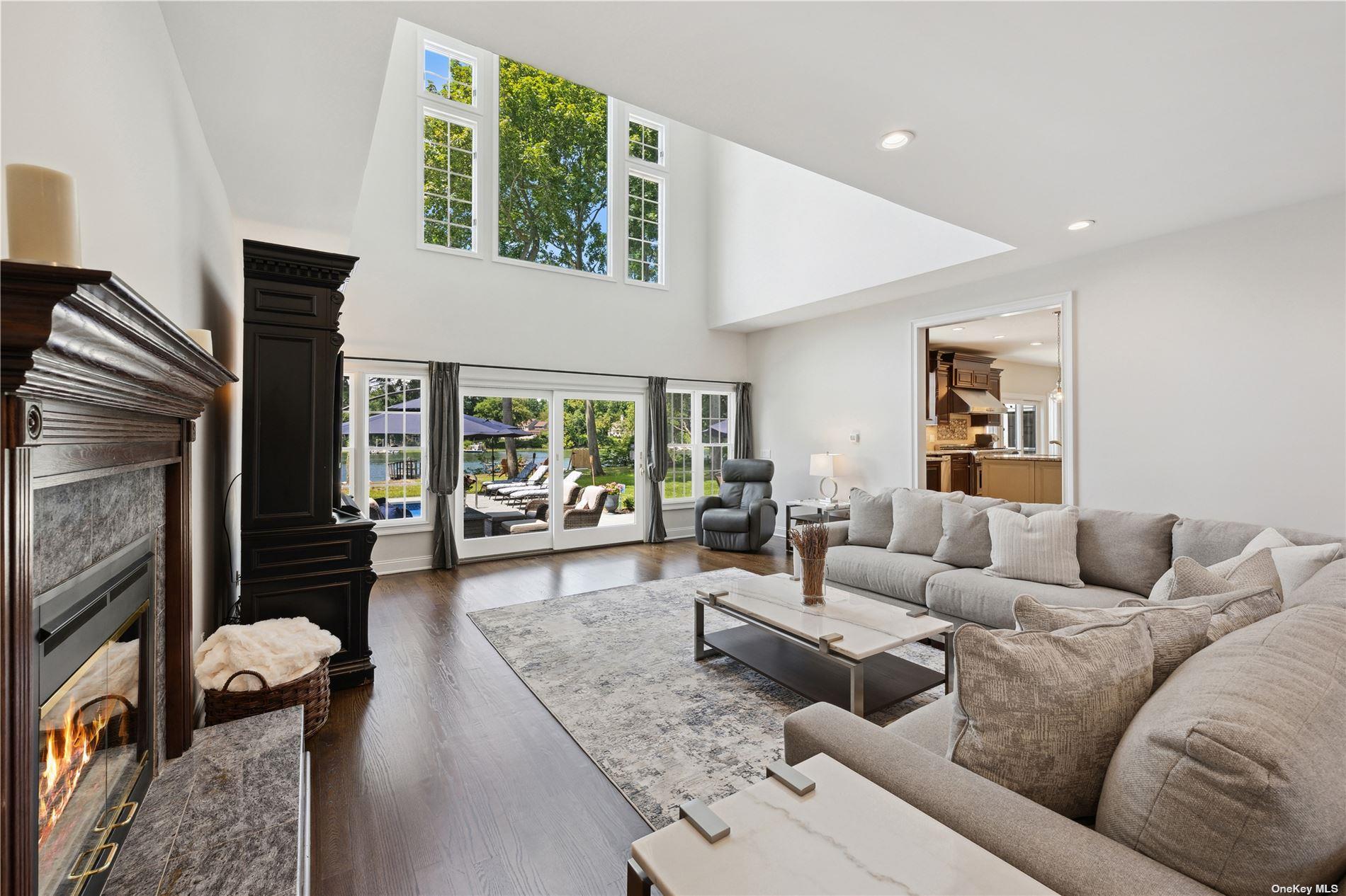 #6 photo, 18 Cedar Lane, サフォーク郡 Setauket , NY 11733