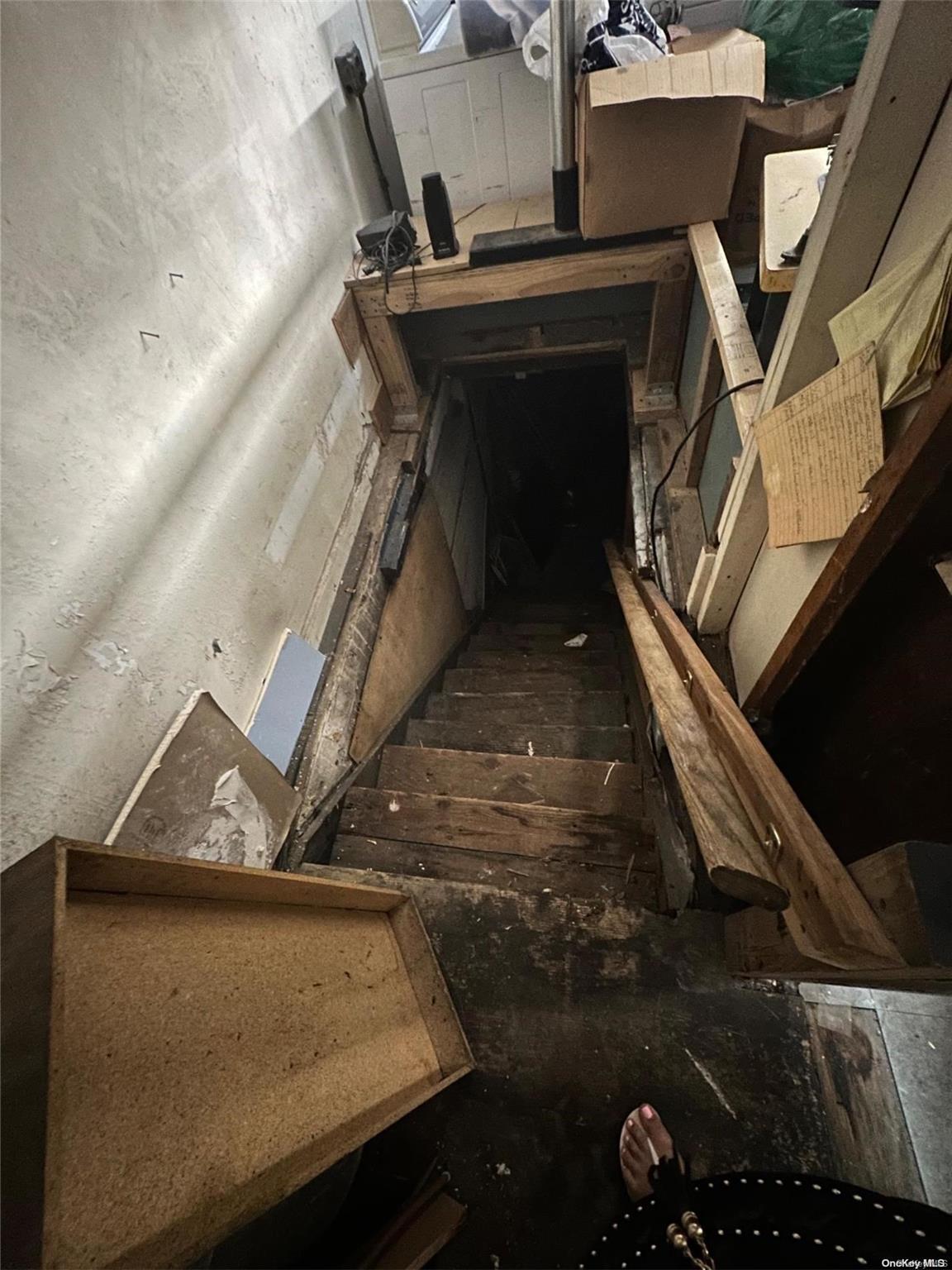 #13 photo, 147-07 Union Turnpike, クイーンズ区 Kew Garden Hills , NY 11367