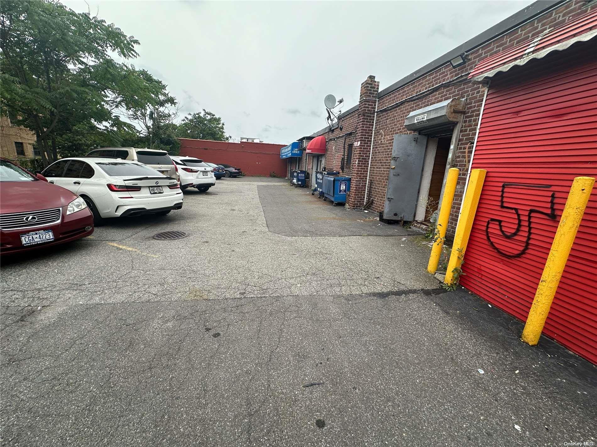 #15 photo, 147-07 Union Turnpike, クイーンズ区 Kew Garden Hills , NY 11367