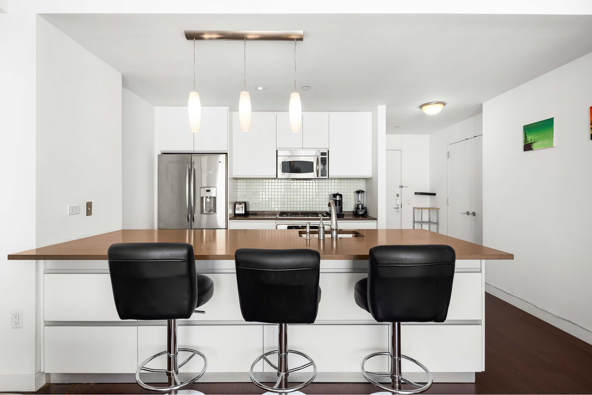 #4 photo, 306 GOLD Street, Downtown Brooklyn , NY 11201