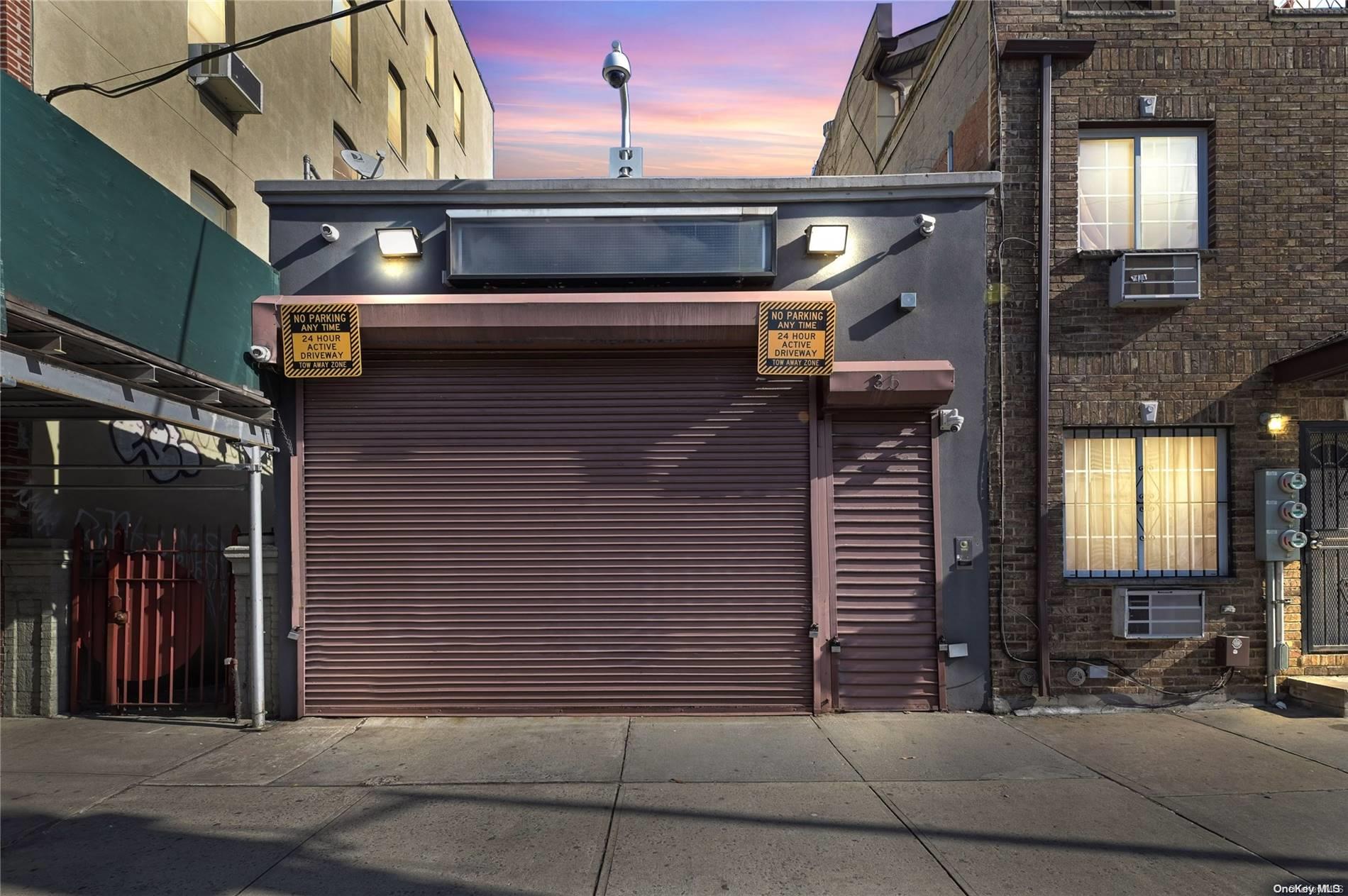 #4 photo, 88-40 144th Street, クイーンズ区 Jamaica , NY 11435