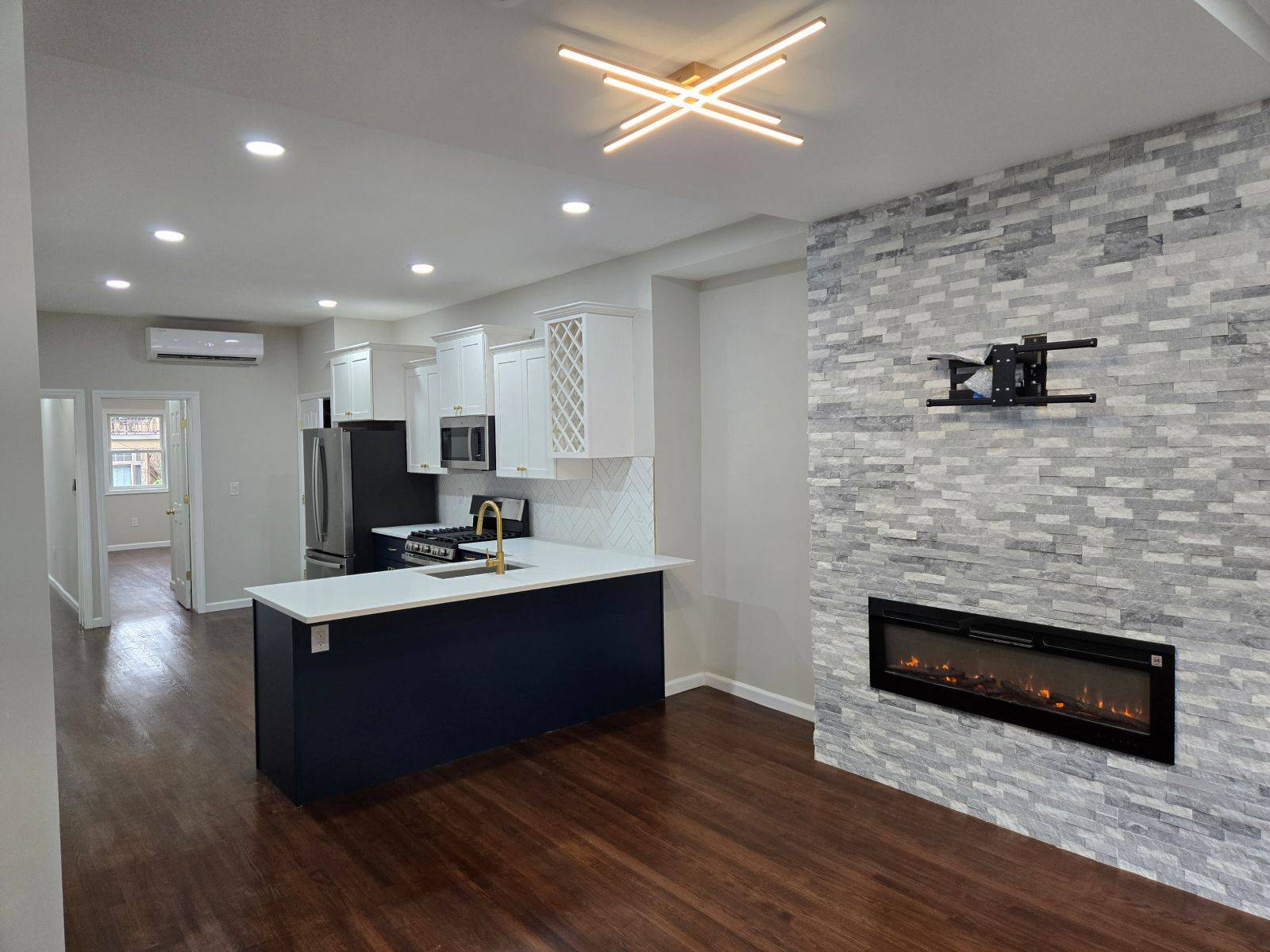 #2 photo, 71 16 Street, ブルックリン区 Gowanus , NY 11215