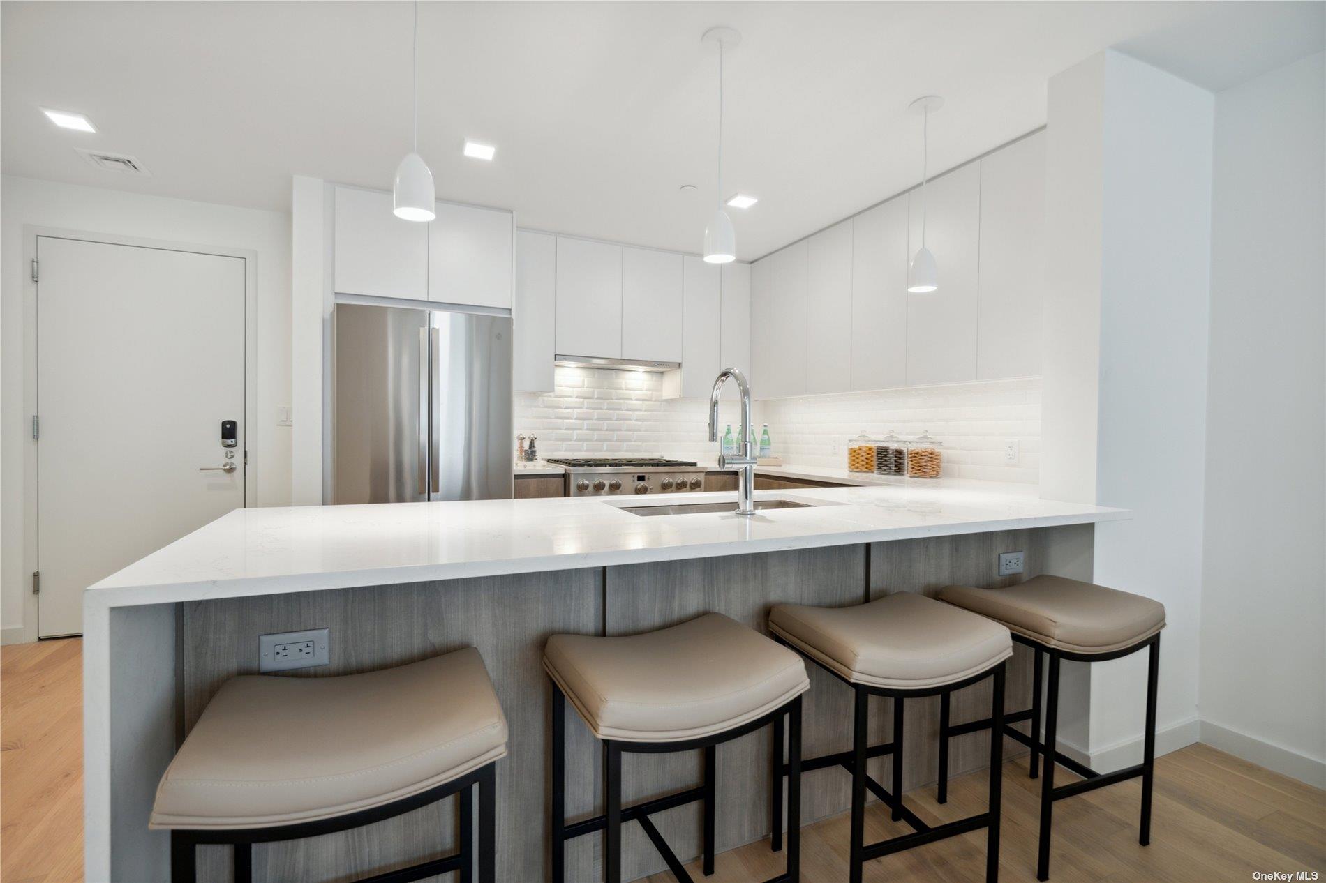 #17 photo, 218 Middle Neck Road, ナッソー郡 Great Neck , NY 11021