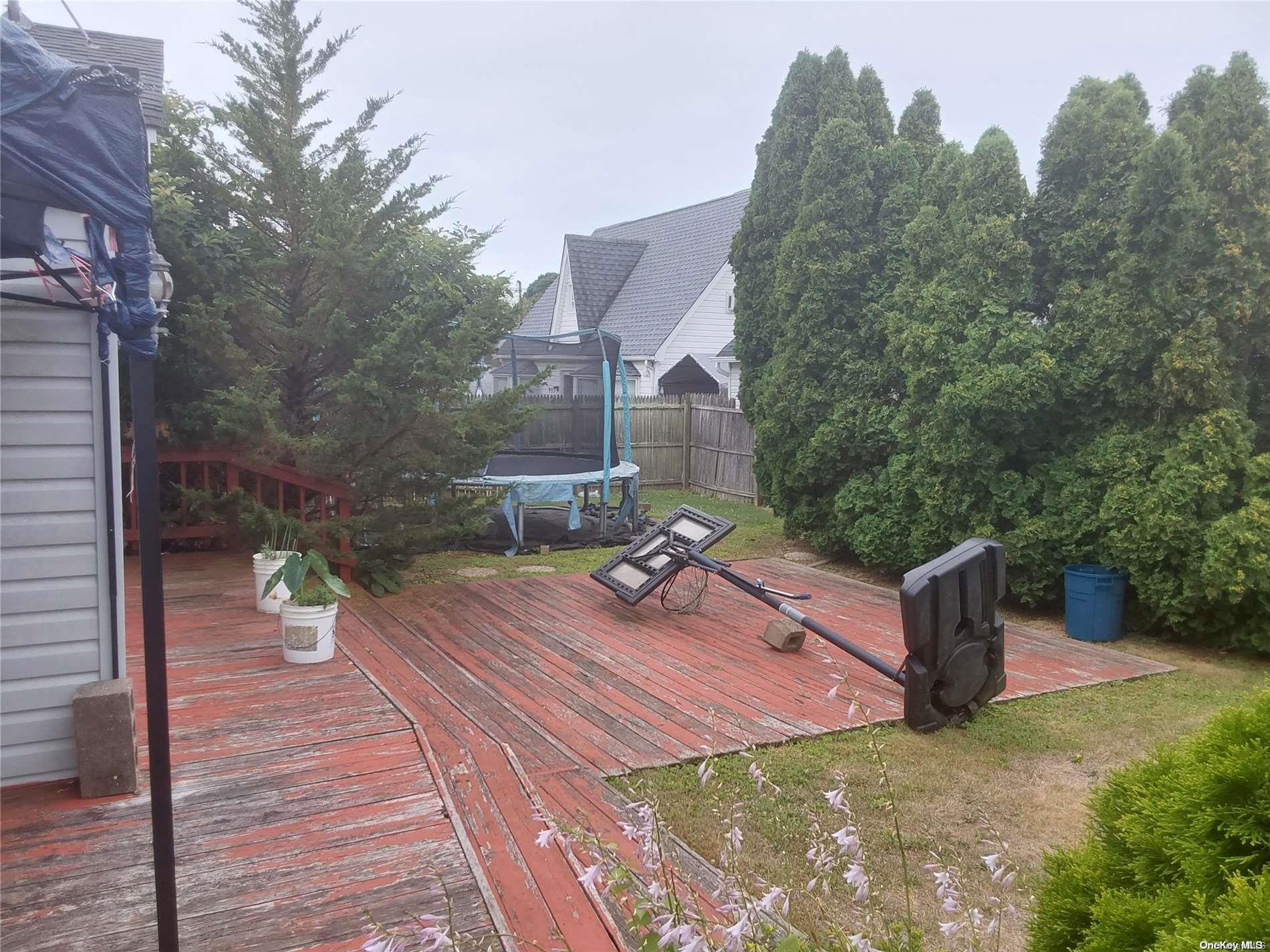 #8 photo, 957 N Broadway, ナッソー郡 Massapequa , NY 11758