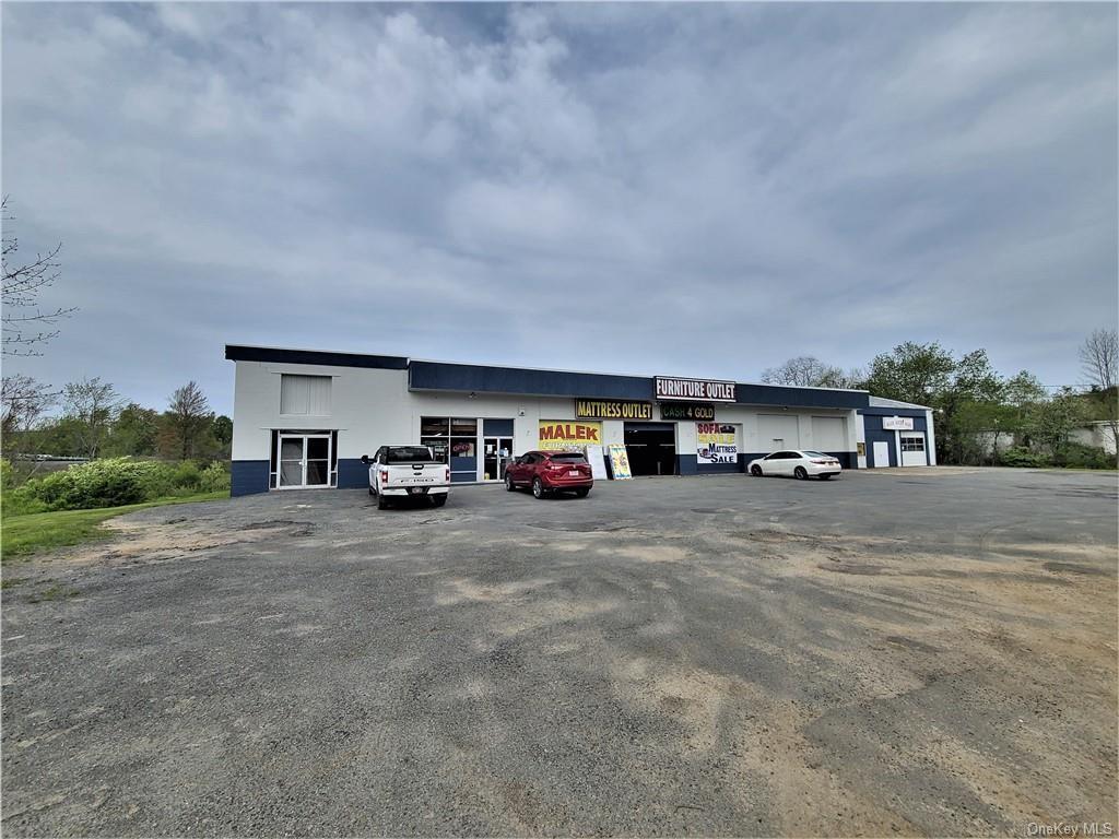 #18 photo, 184-186 E Broadway, Monticello , NY 12701