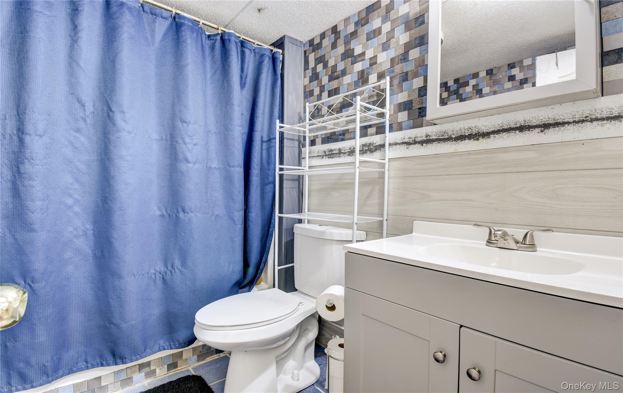 #13 photo, 2424 State Route 17k, Montgomery , NY 12549