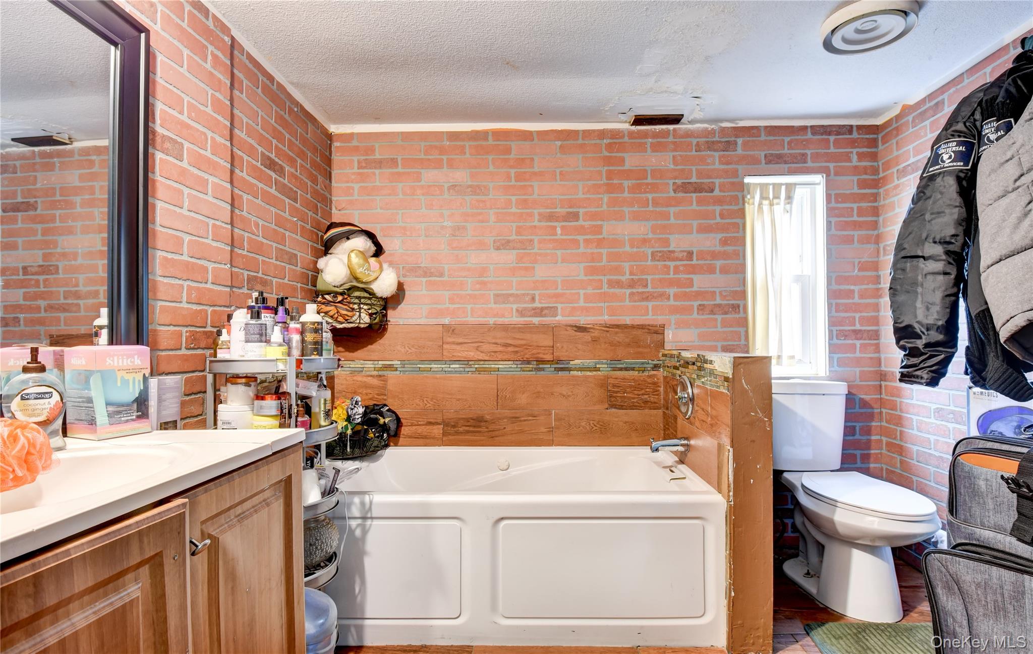 #9 photo, 2424 State Route 17k, Montgomery , NY 12549