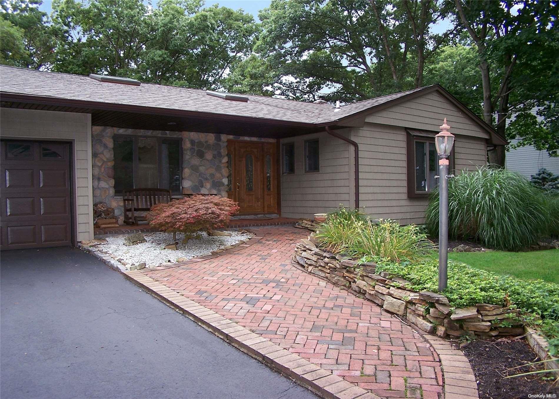 #1 photo, 96 Midwood Avenue, Nesconset , NY 11767
