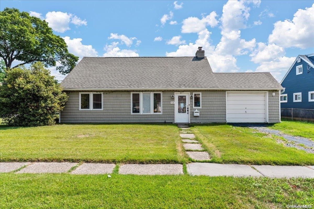 #1 photo, 30 William Street, Copiague , NY 11726