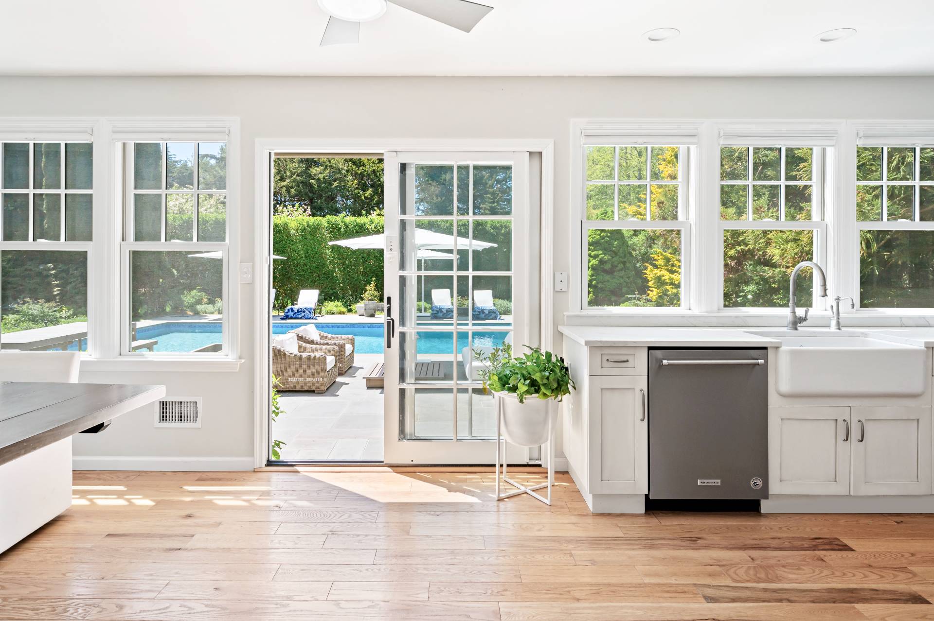 #18 photo, 89 Cobb Road, サフォーク郡 Water Mill , NY 11976