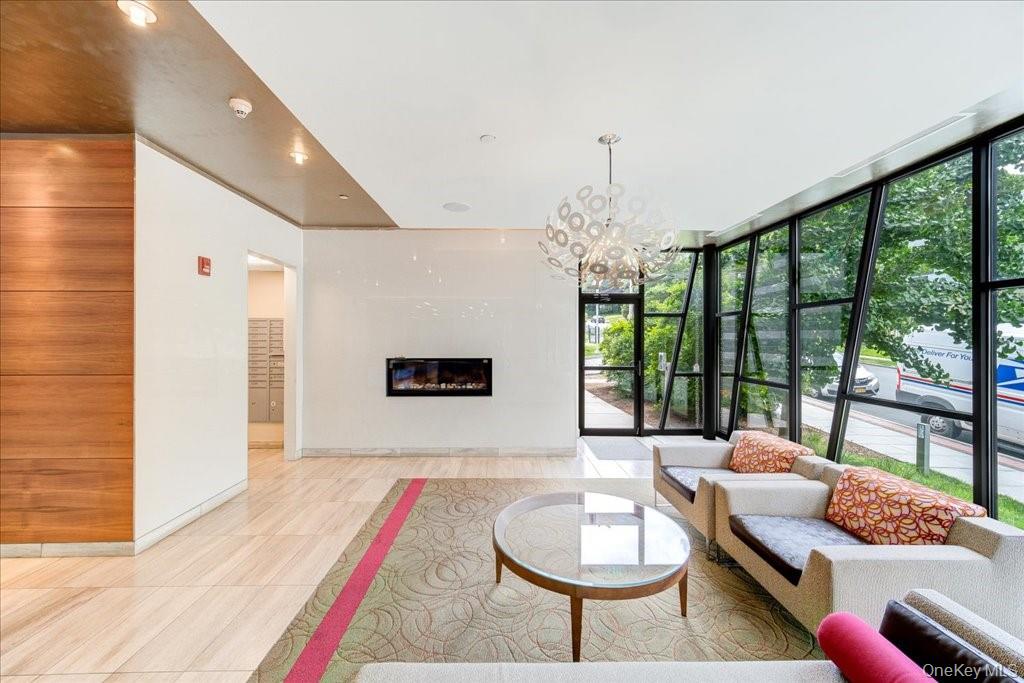 #13 photo, 10 Dekalb Avenue, White Plains , NY 10605