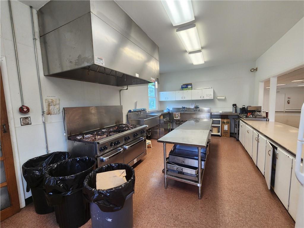 #12 photo, 4408 Albany Post Road, Hyde Park , NY 12538