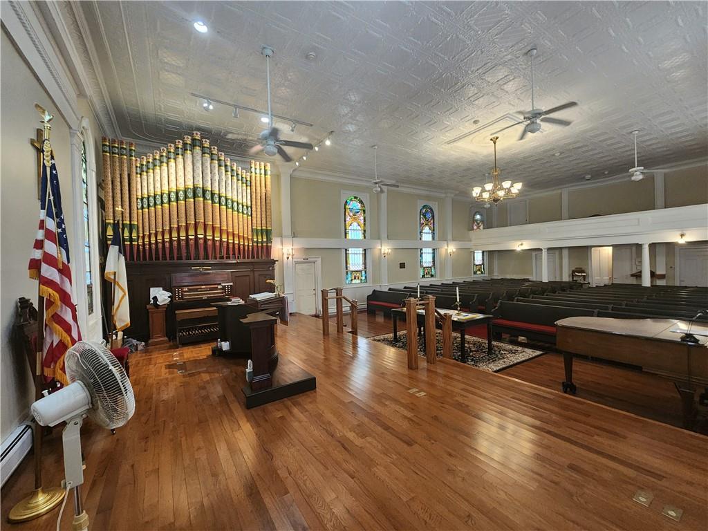 #9 photo, 4408 Albany Post Road, Hyde Park , NY 12538