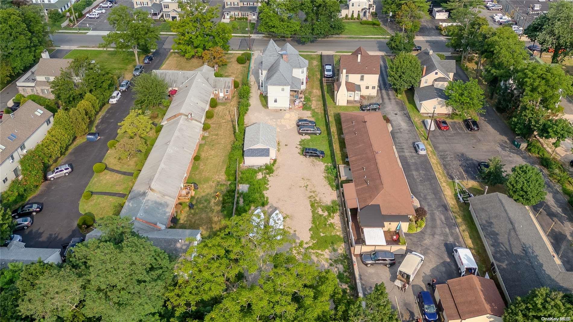 #5 photo, 38 Park Avenue, サフォーク郡 Amityville , NY 11701