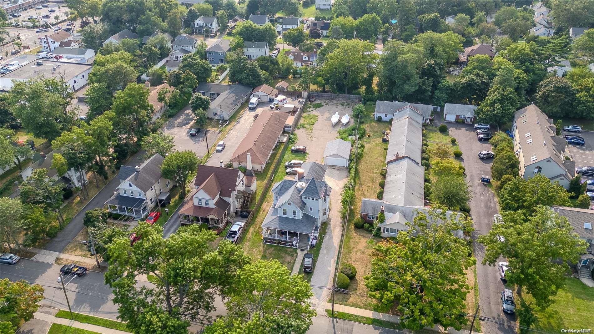 #8 photo, 38 Park Avenue, サフォーク郡 Amityville , NY 11701