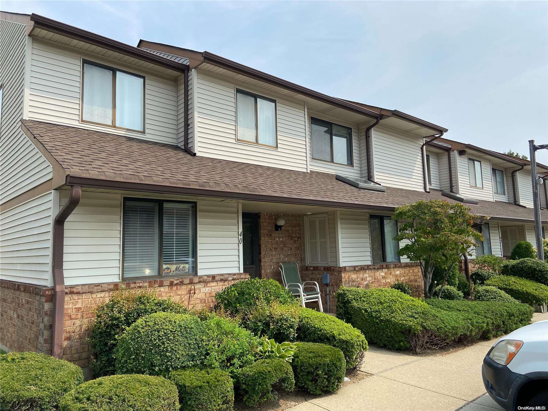 #1 photo, 41 Balsam Court, ناسو Wantagh , NY 11793