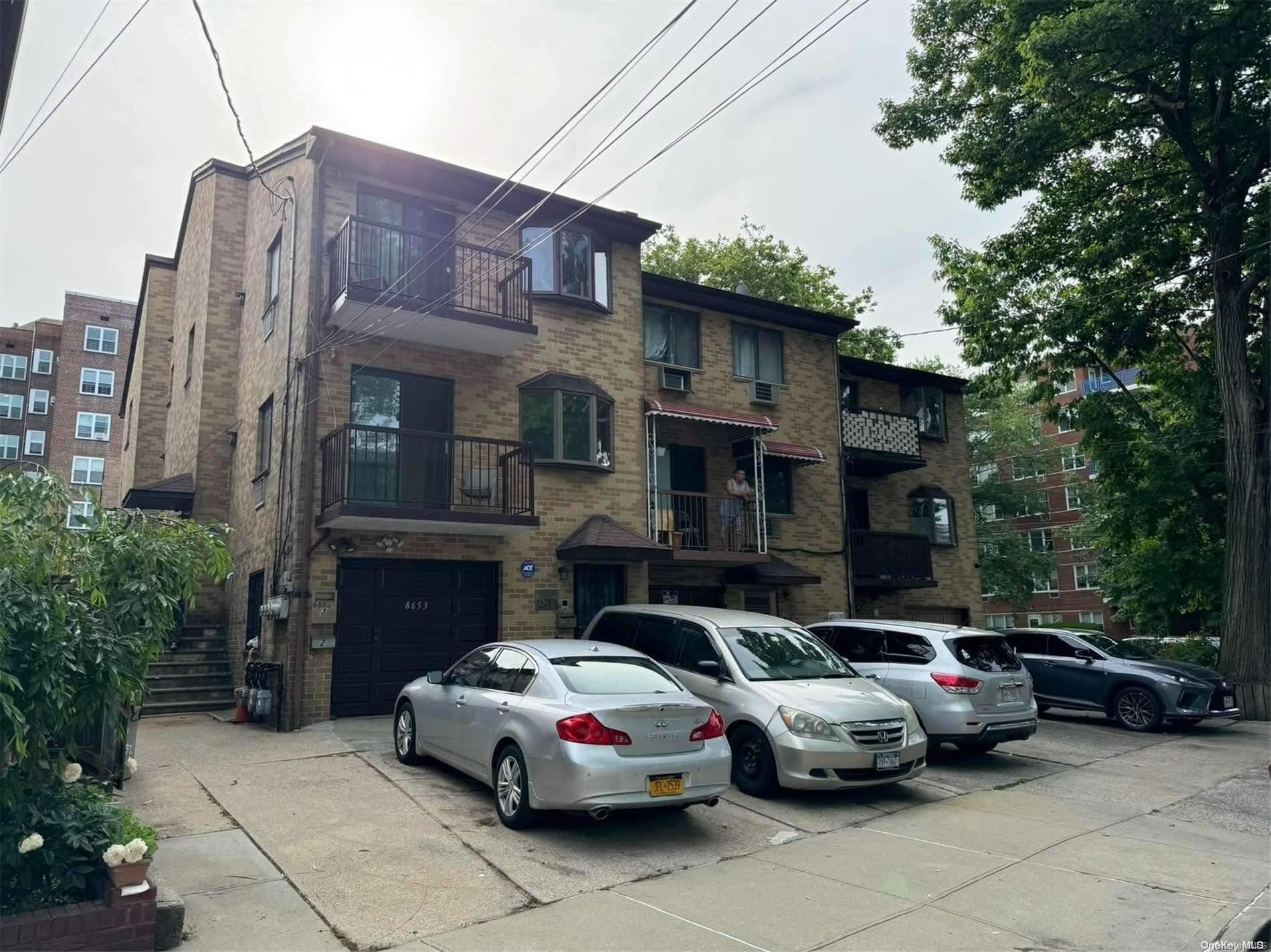 #1 photo, 86-55 Avon St, クイーンズ区 Jamaica Estates , NY 11432