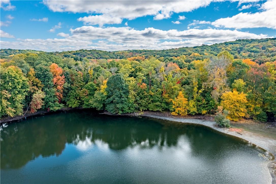 #10 photo, 325-361 Old Post Road, Bedford , NY 10506