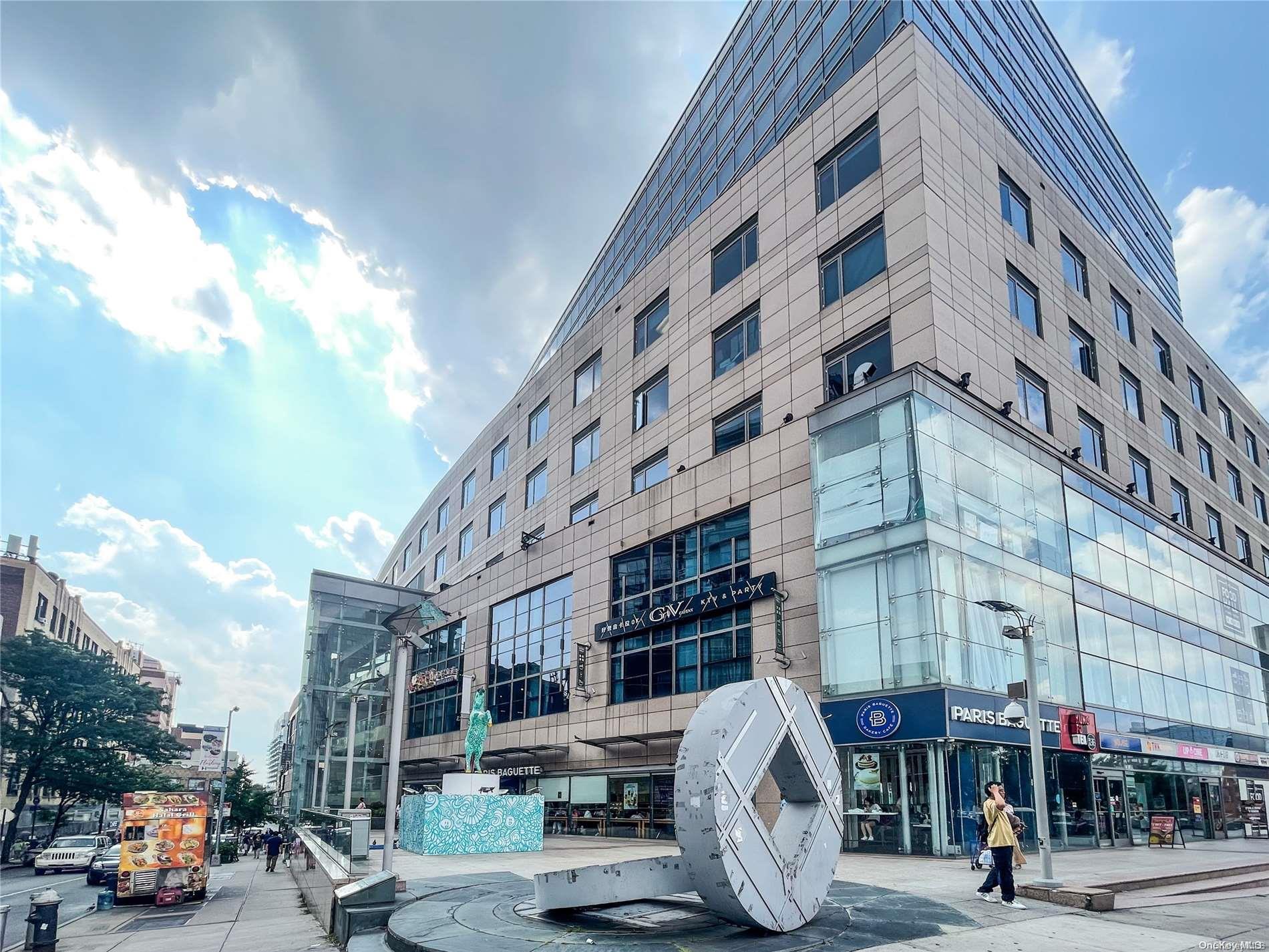 #3 photo, 38-25 Main Street Street, クイーンズ区 Flushing , NY 11354