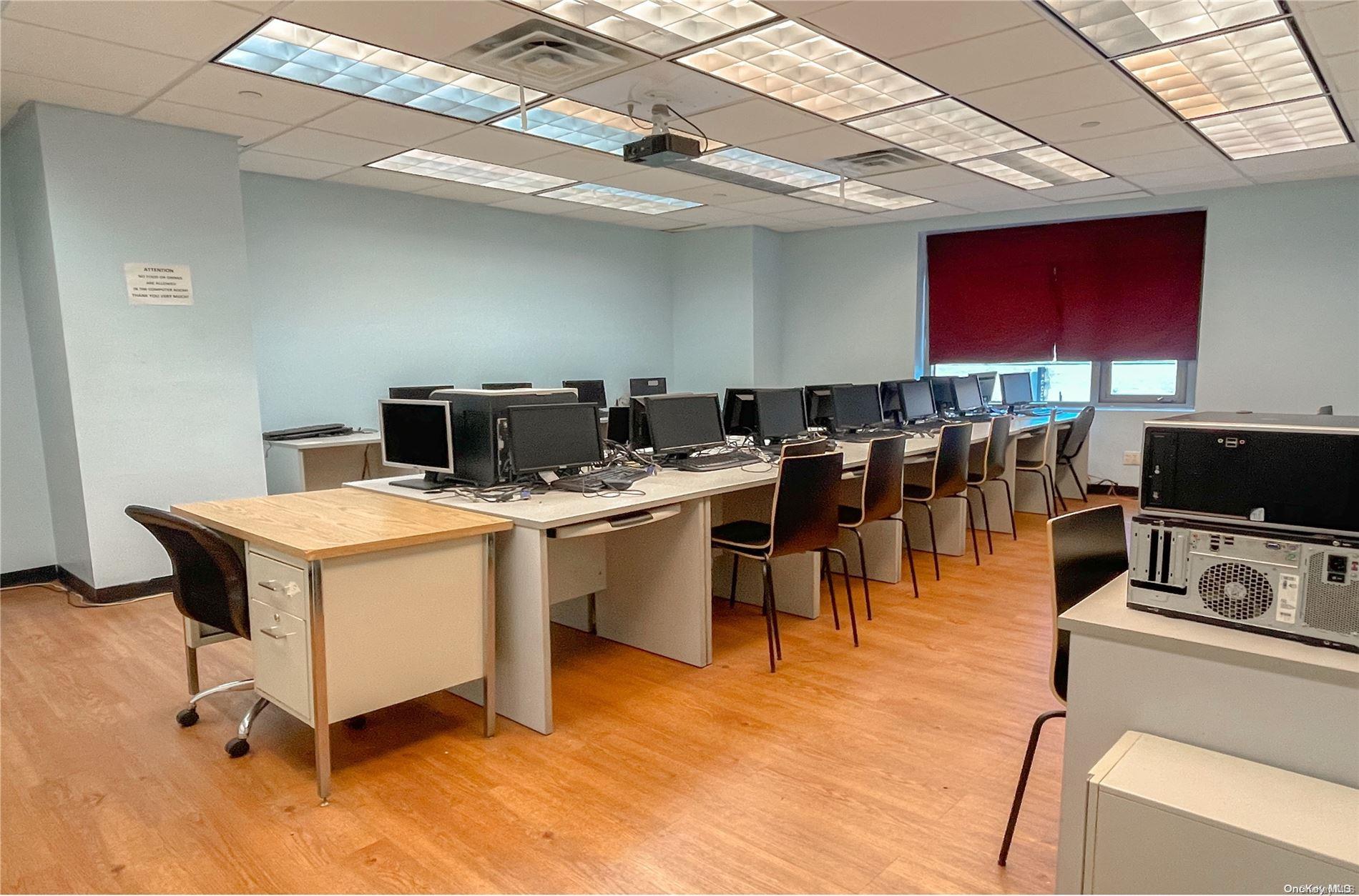 #6 photo, 136-20 38th Avenue, クイーンズ区 Flushing , NY 11354