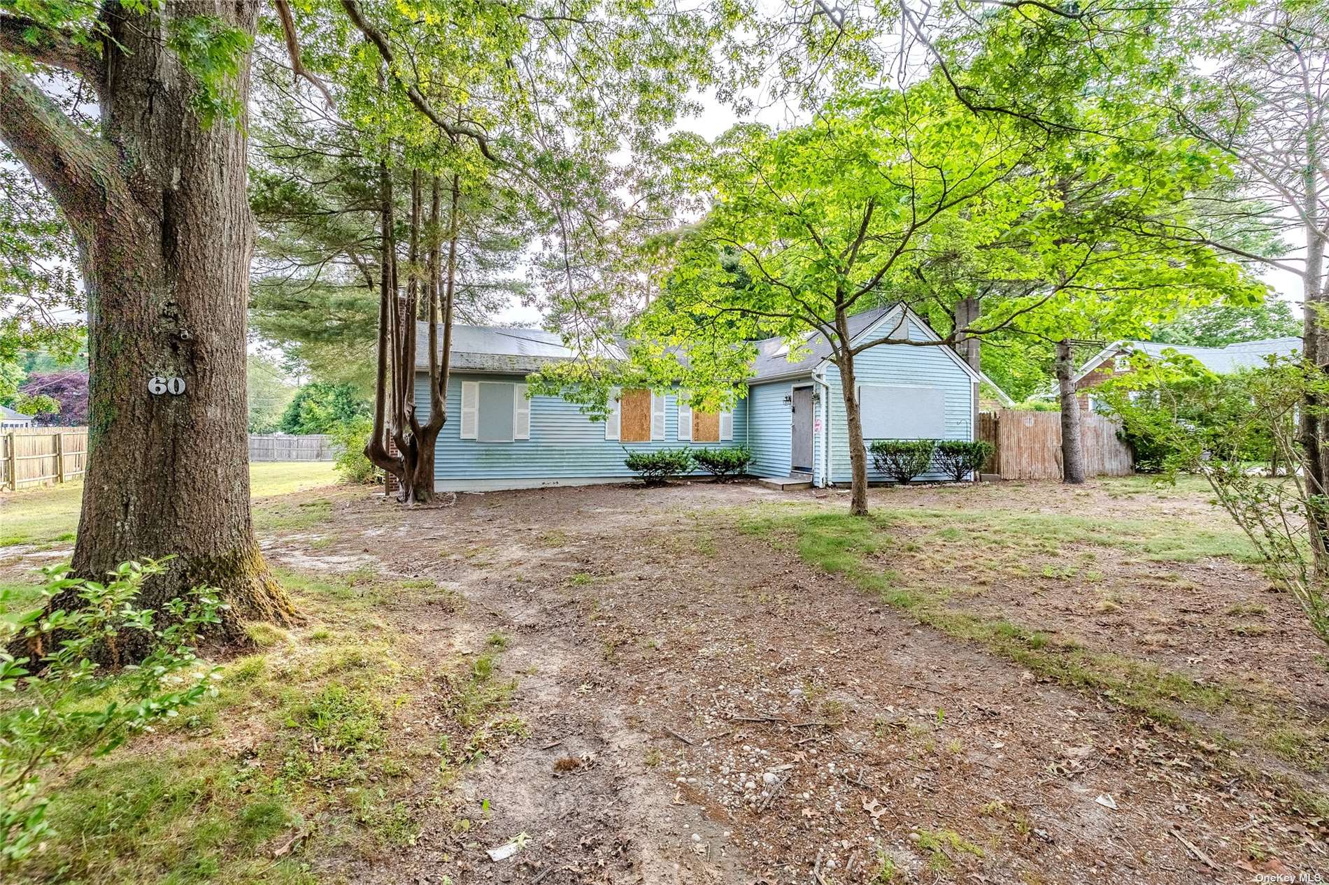 #1 photo, 60 S Swezeytown Road, سوفولك Middle Island , NY 11953