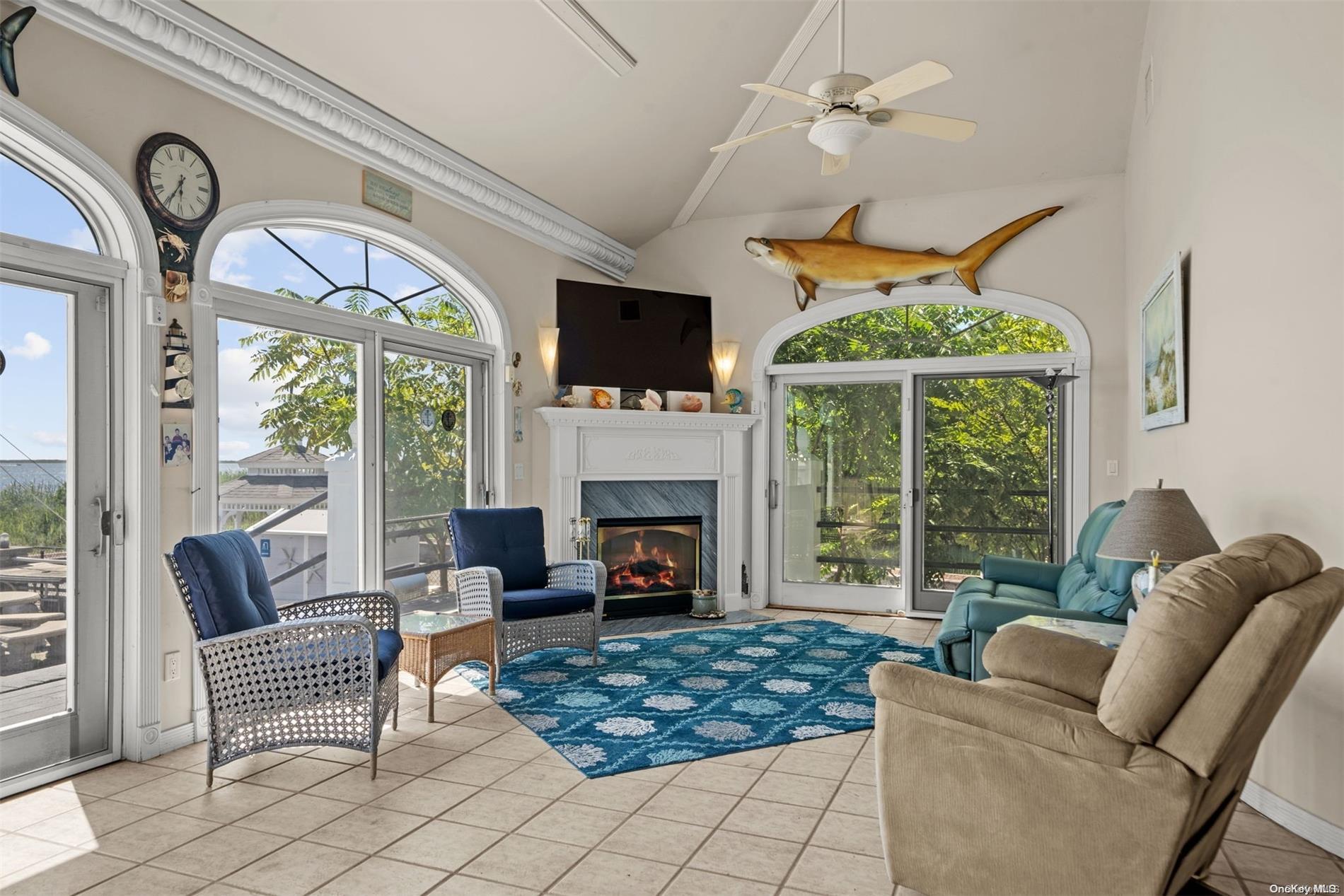 #9 photo, 48 S Old Neck Road, サフォーク郡 Center Moriches , NY 11934