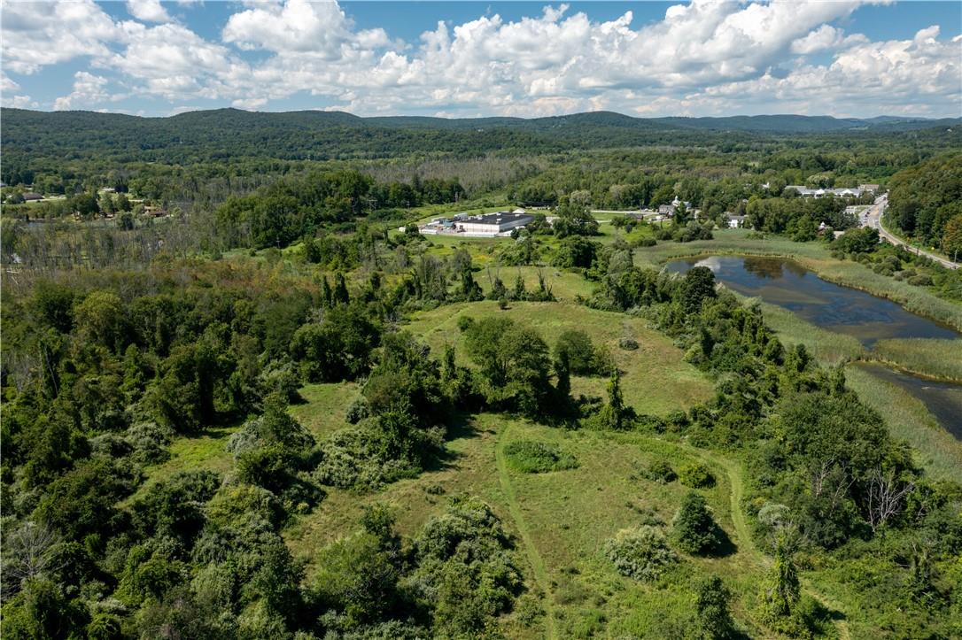 #7 photo, Patterson, Patterson , NY 12563