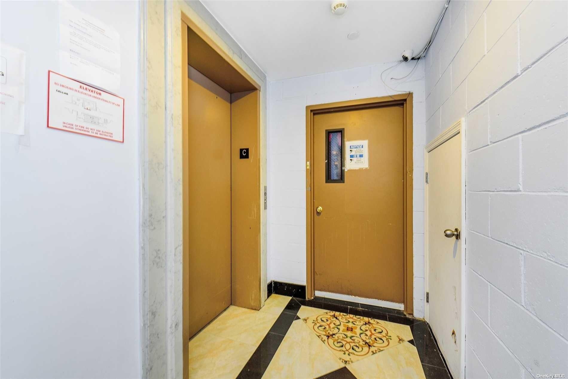 #7 photo, 41-42 College Point Boulevard, クイーンズ区 Flushing , NY 11355