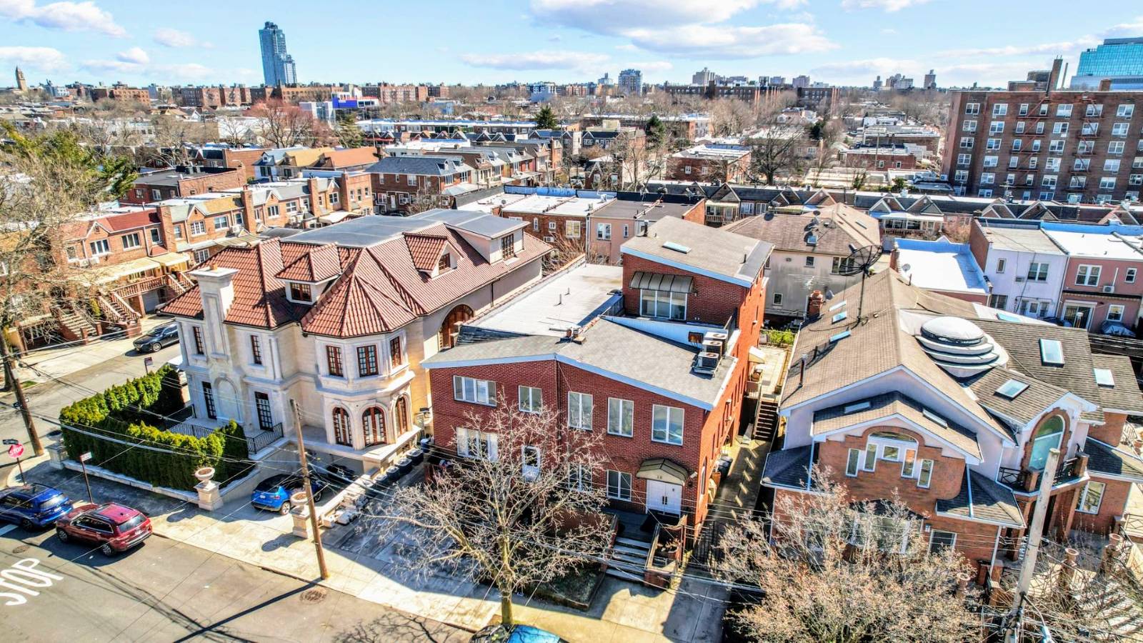 #3 photo, 28 Lancaster Ave, Brooklyn , NY 11223