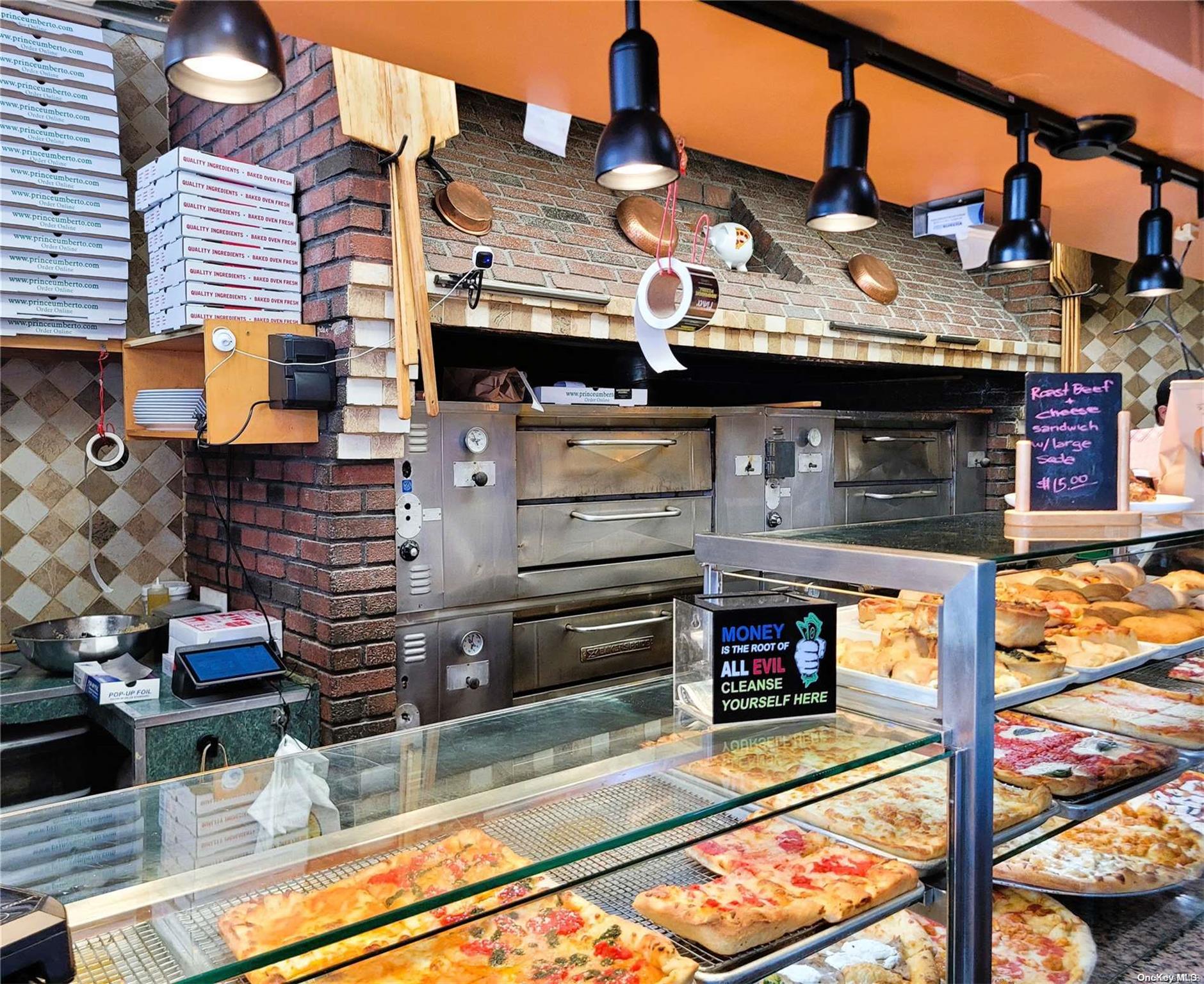 #3 photo, 721 Franklin Avenue, ナッソー郡 Franklin Square , NY 11010