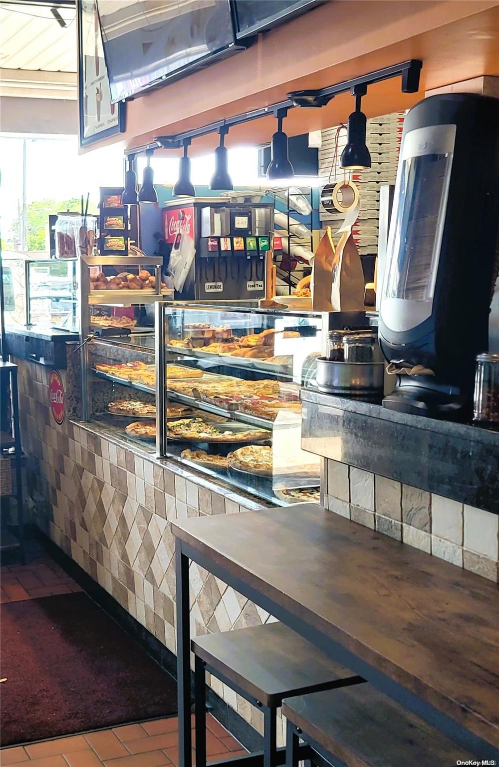 #4 photo, 721 Franklin Avenue, ナッソー郡 Franklin Square , NY 11010