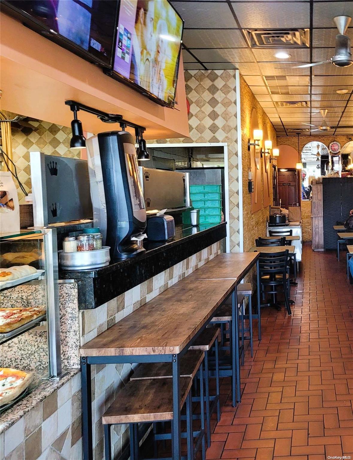 #5 photo, 721 Franklin Avenue, ナッソー郡 Franklin Square , NY 11010