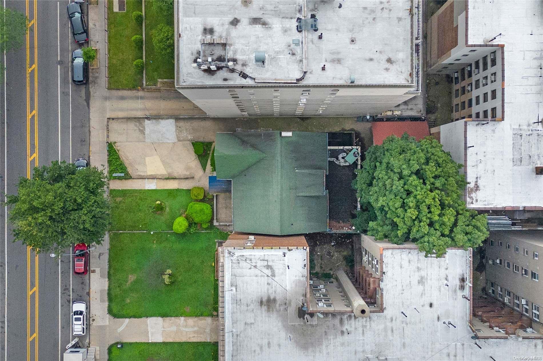 #4 photo, 622 Ocean Avenue, Brooklyn , NY 11226