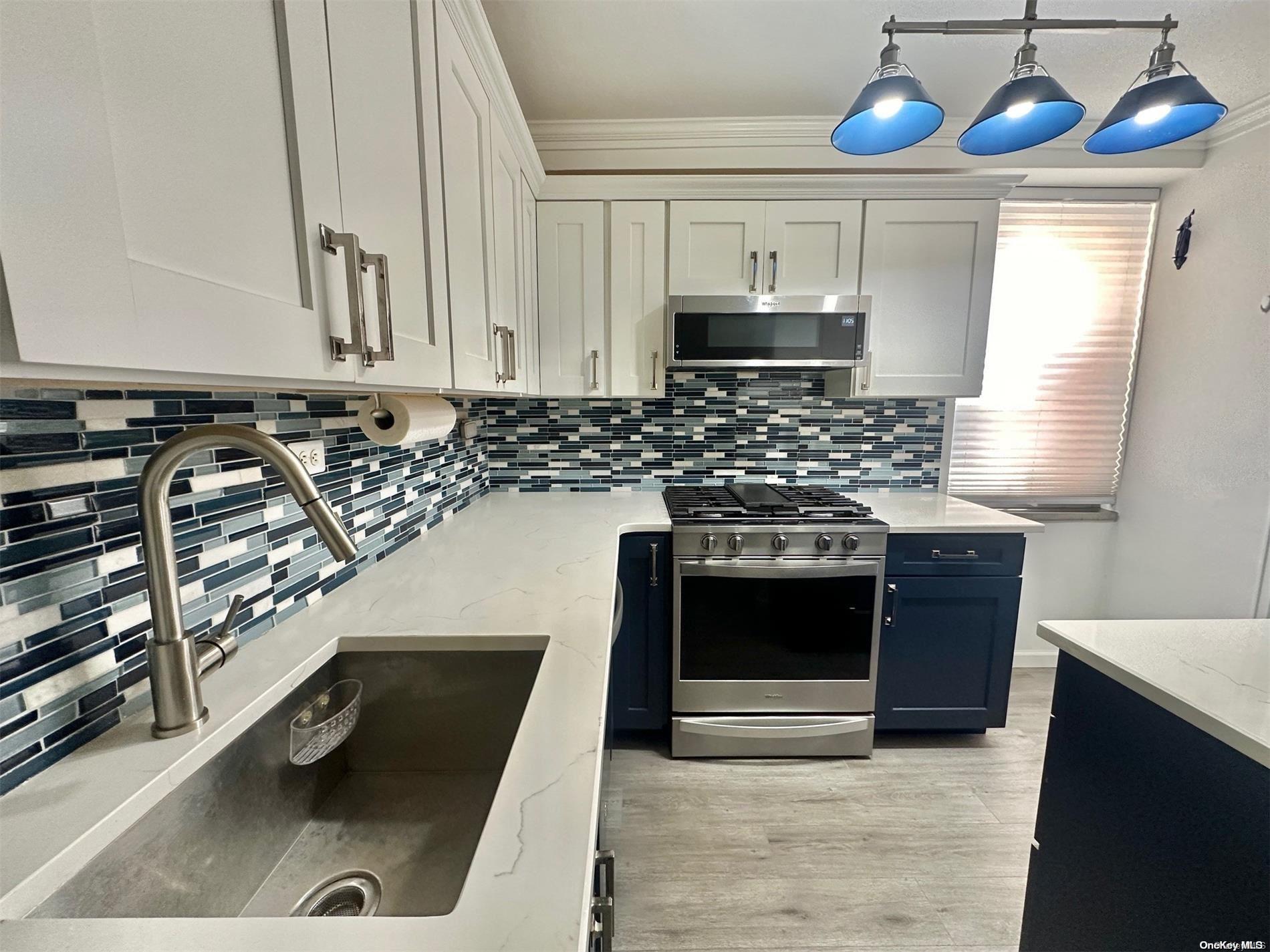 #3 photo, 61-20 Grand Central Parkway, クイーンズ区 Forest Hills , NY 11375