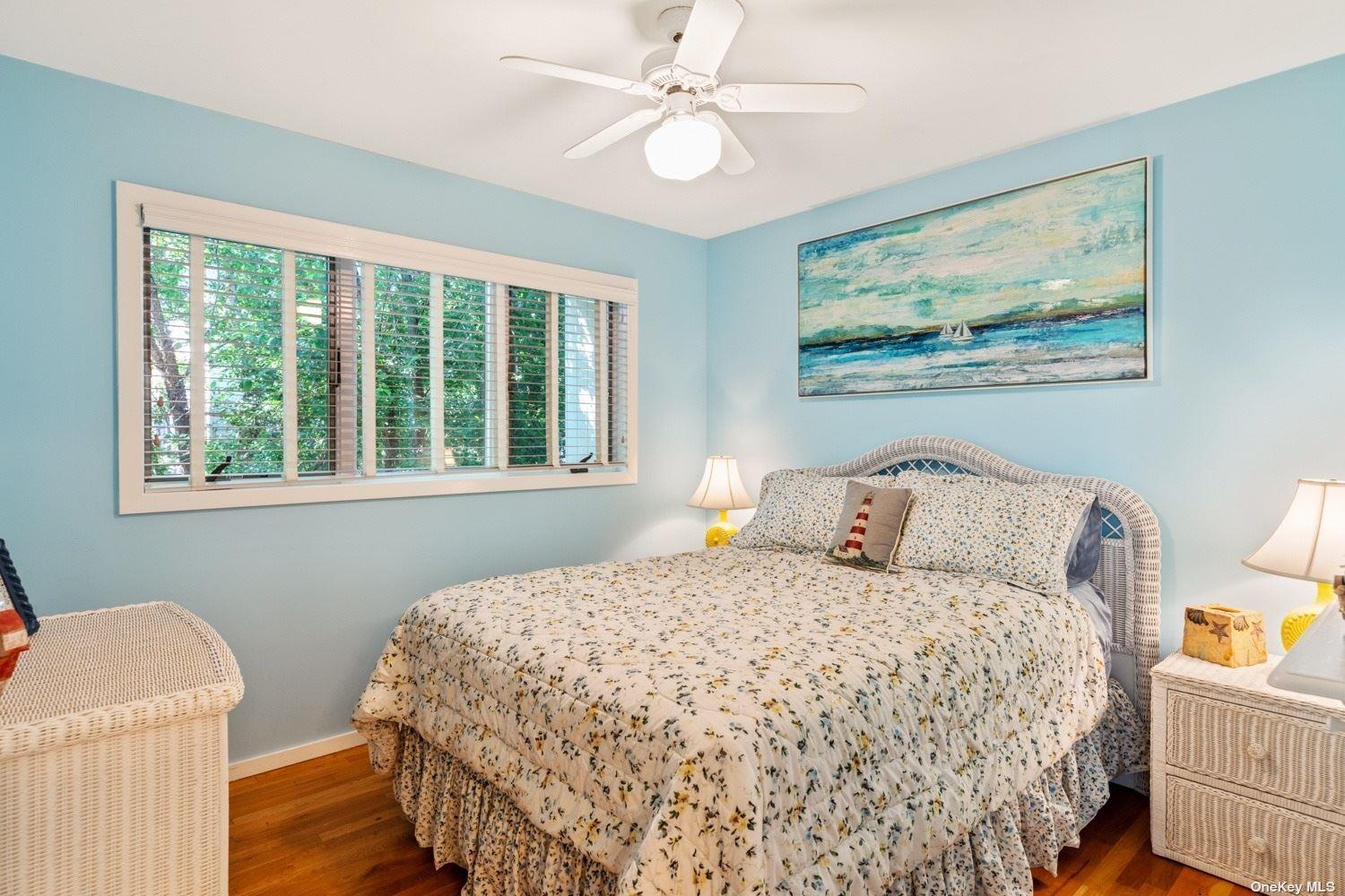 #13 photo, 216 Broadway, サフォーク郡 Saltaire , NY 11706